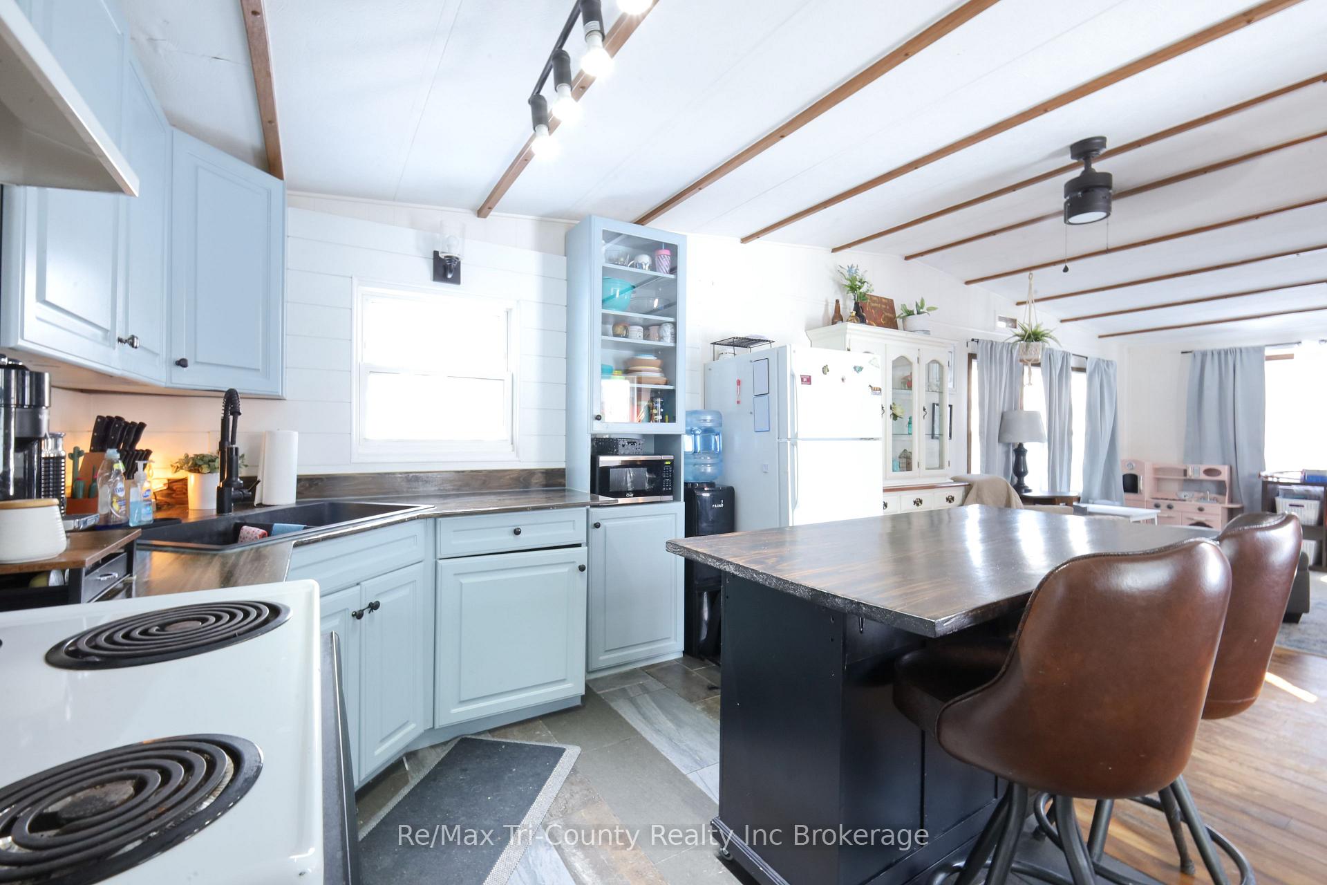 Photo 7 of 10085 Culloden Rd (Oak St Unit 210), Bayham, Rural Bayham — HOMEH
