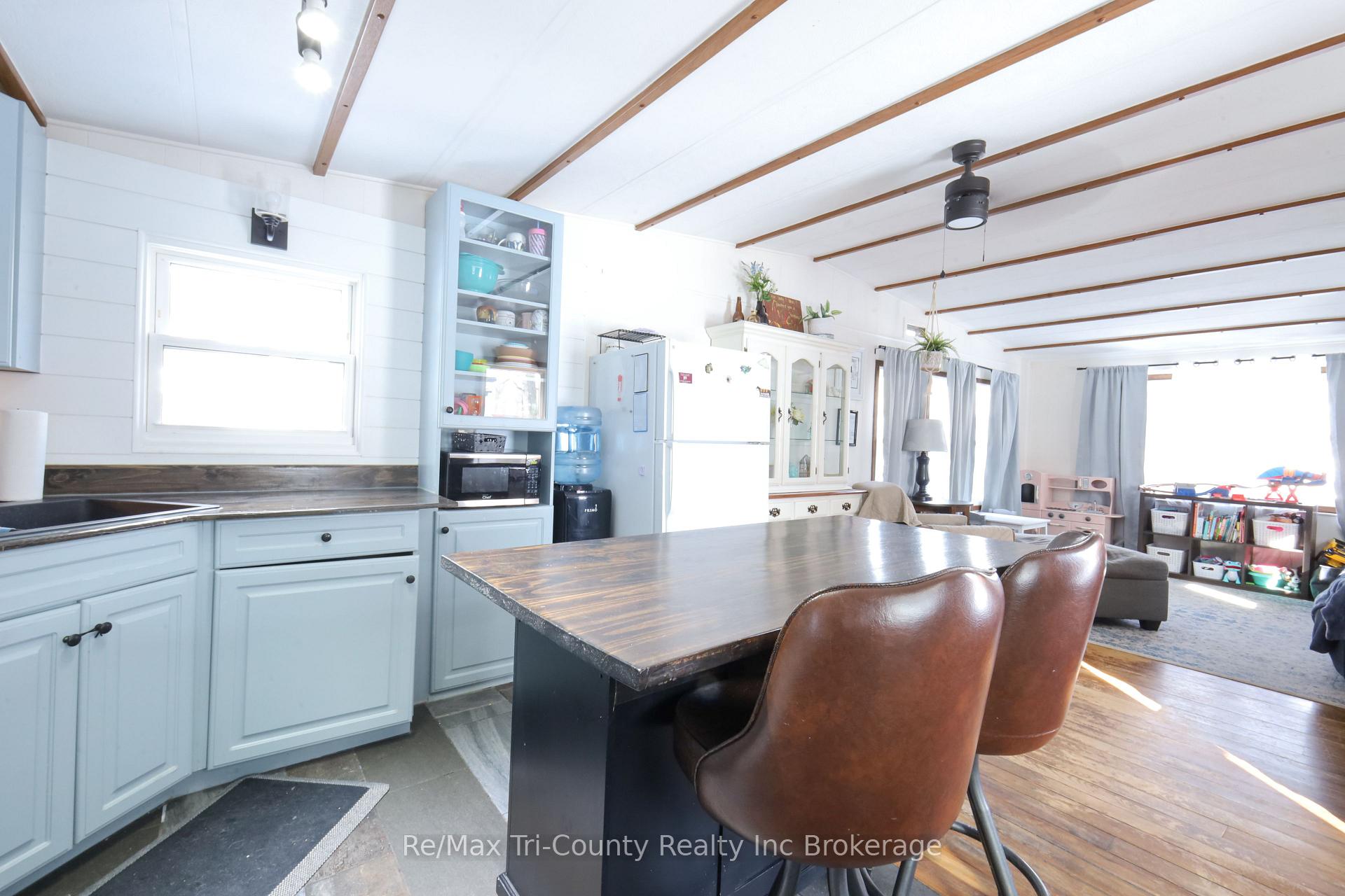 Photo 8 of 10085 Culloden Rd (Oak St Unit 210), Bayham, Rural Bayham — HOMEH