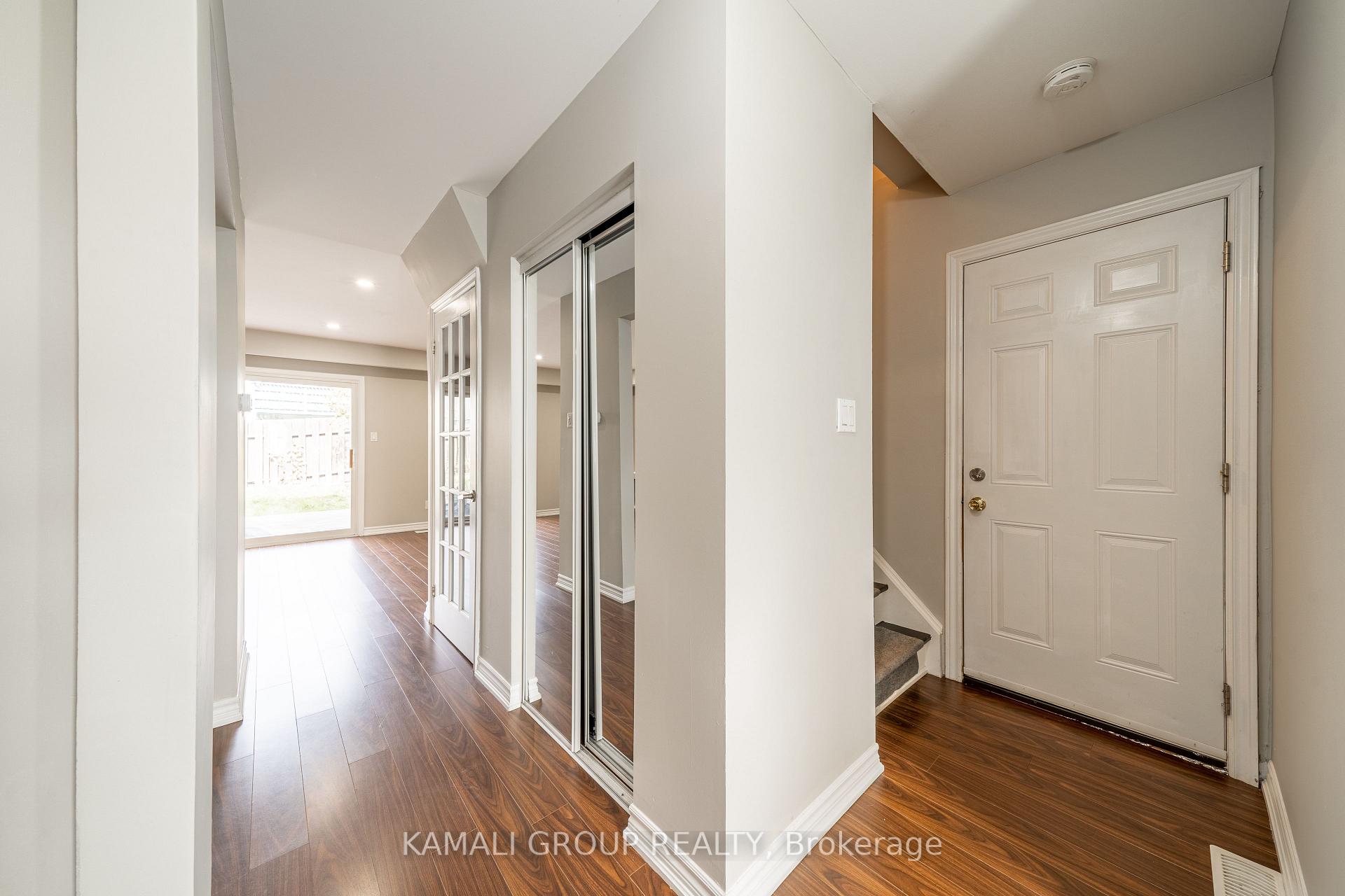 Photo 13 of 913 Carnaby Crescent, Oshawa, Centennial — HOMEH