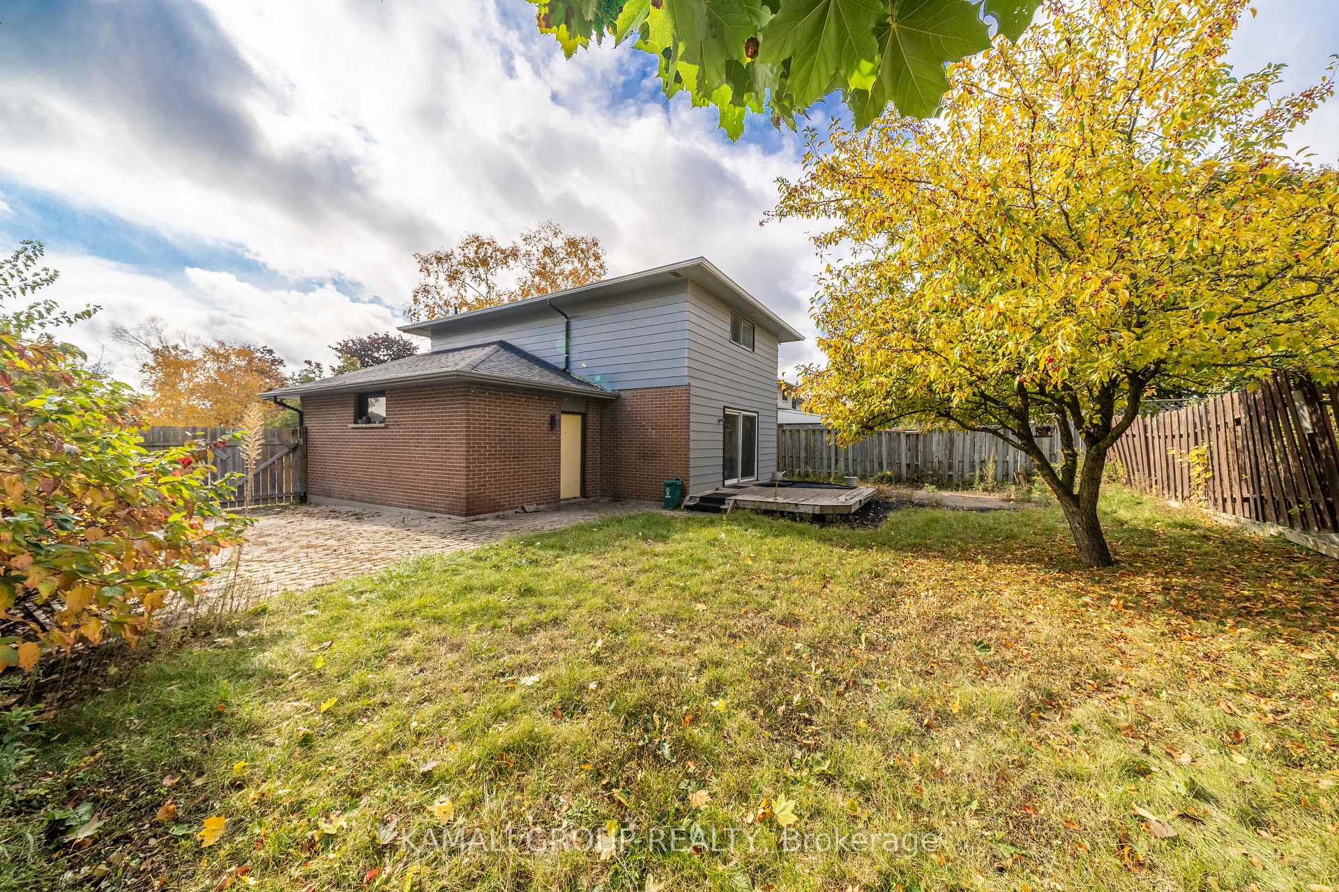 Photo 28 of 913 Carnaby Crescent, Oshawa, Centennial — HOMEH