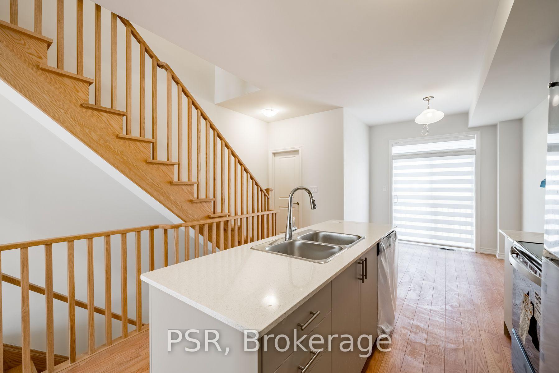 Photo 6 of 794 Eddystone Path S, Oshawa, Donevan — HOMEH