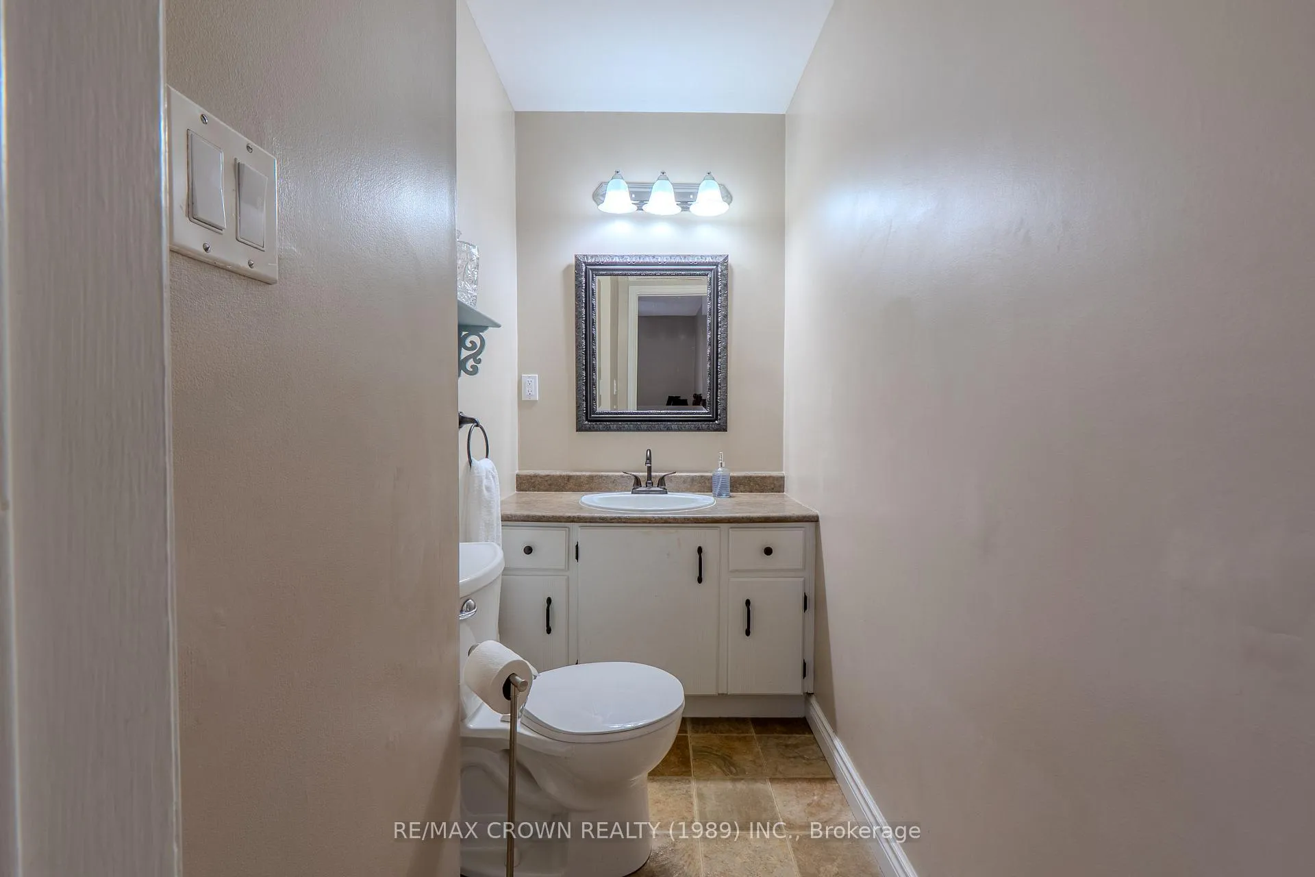 Photo 9 of 174 Rancier Street, North Bay, Widdifield — HOMEH