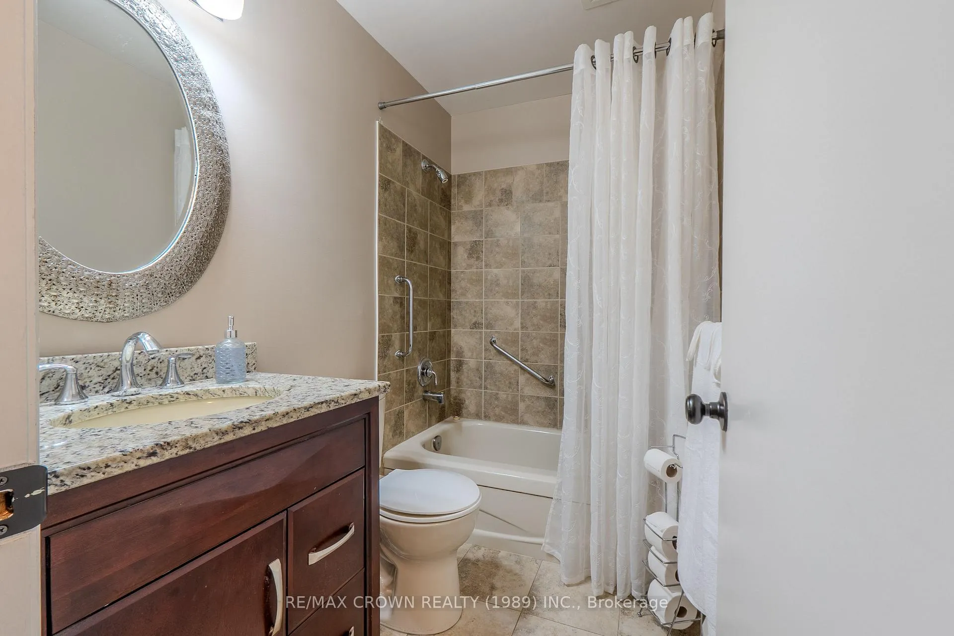 Photo 13 of 174 Rancier Street, North Bay, Widdifield — HOMEH