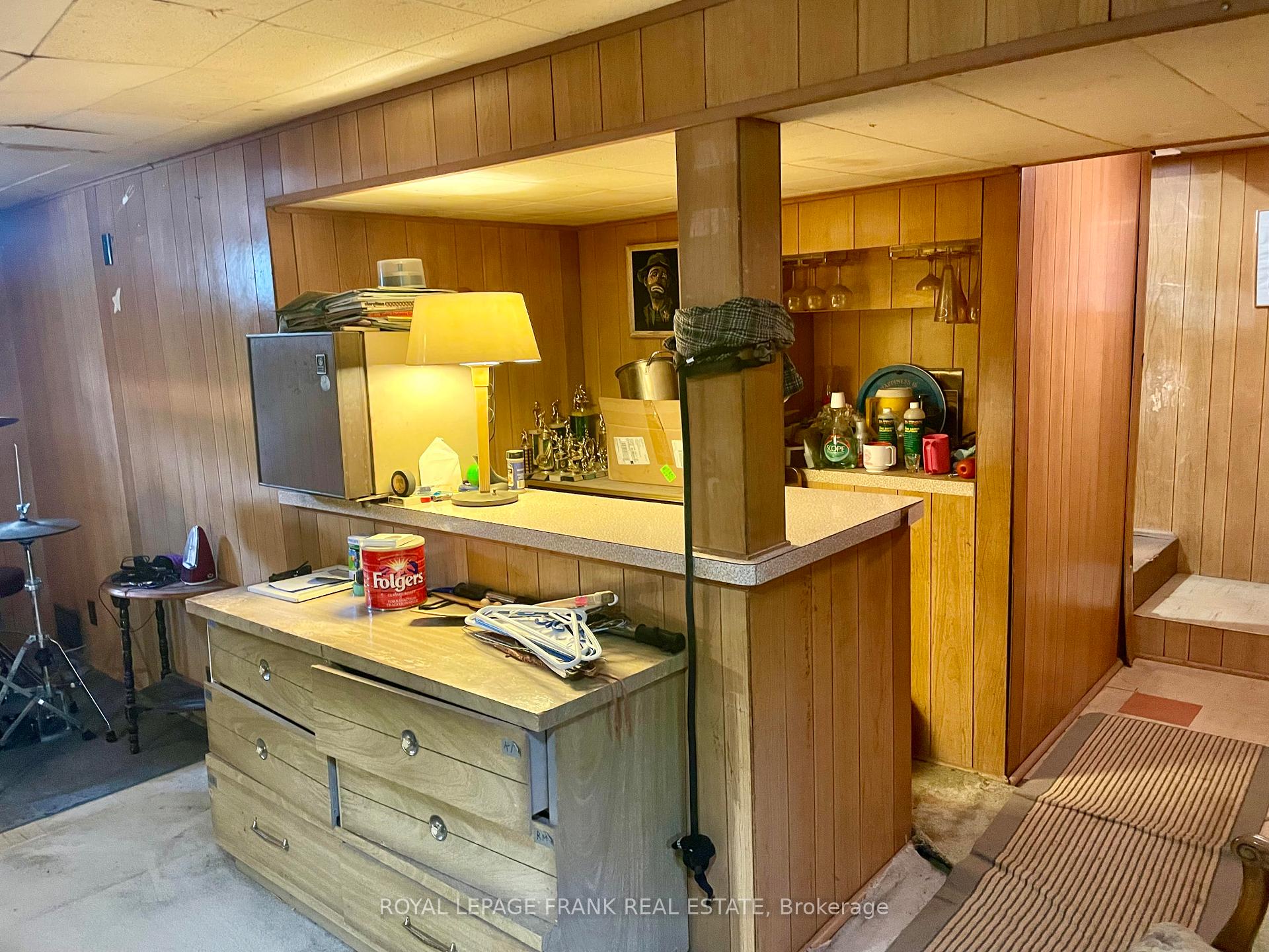 Photo 16 of 541 McKellar Street, Peterborough, Otonabee Ward 1 — HOMEH