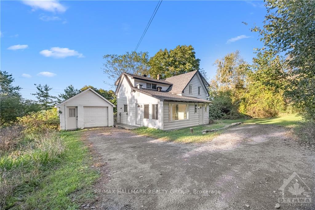 Photo 1 of 1889 Old Montreal Road, Ottawa, Camelot — HOMEH