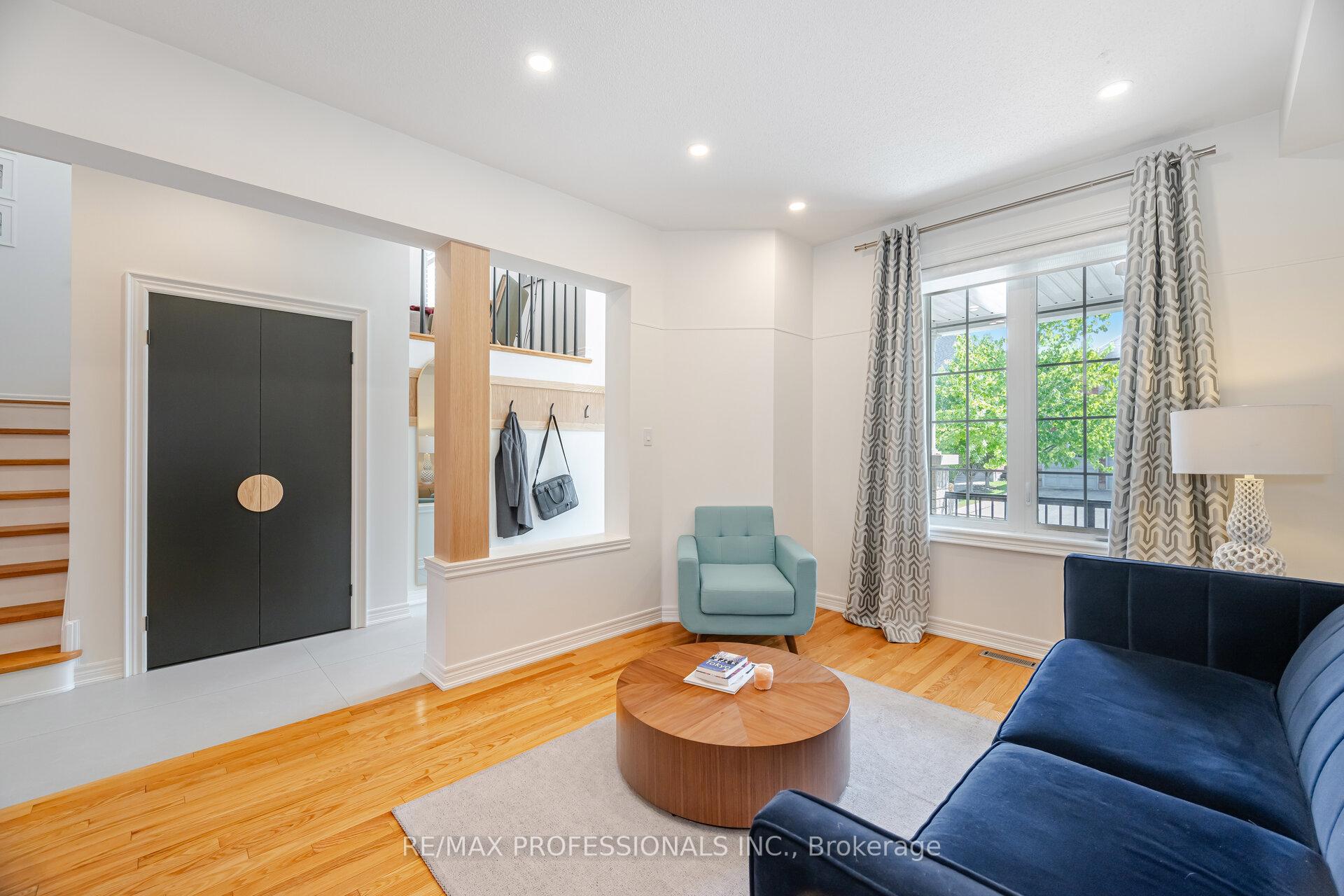 Photo 8 of 60 Acqua Drive, Vaughan, Vellore Village — HOMEH