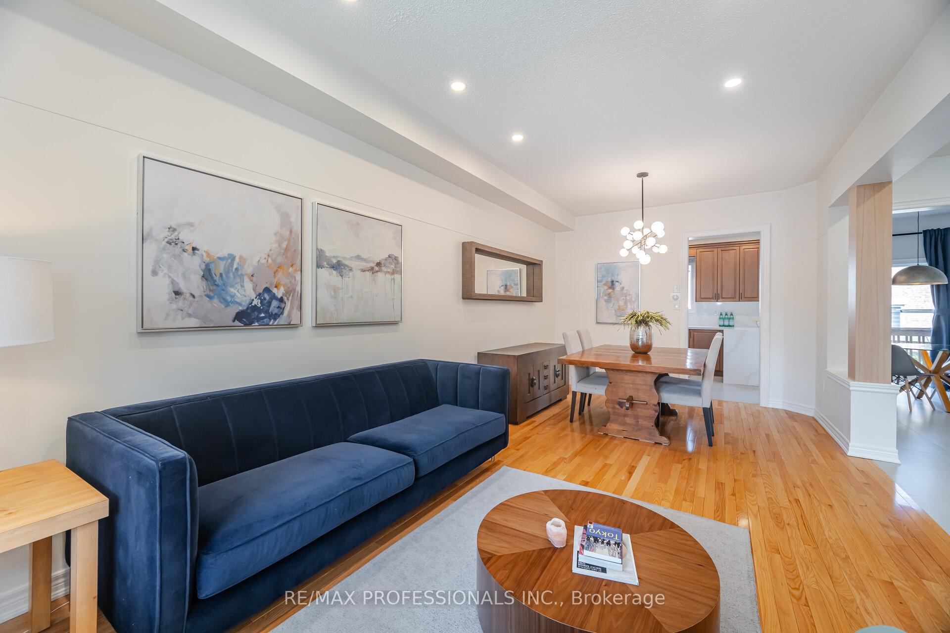 Photo 9 of 60 Acqua Drive, Vaughan, Vellore Village — HOMEH