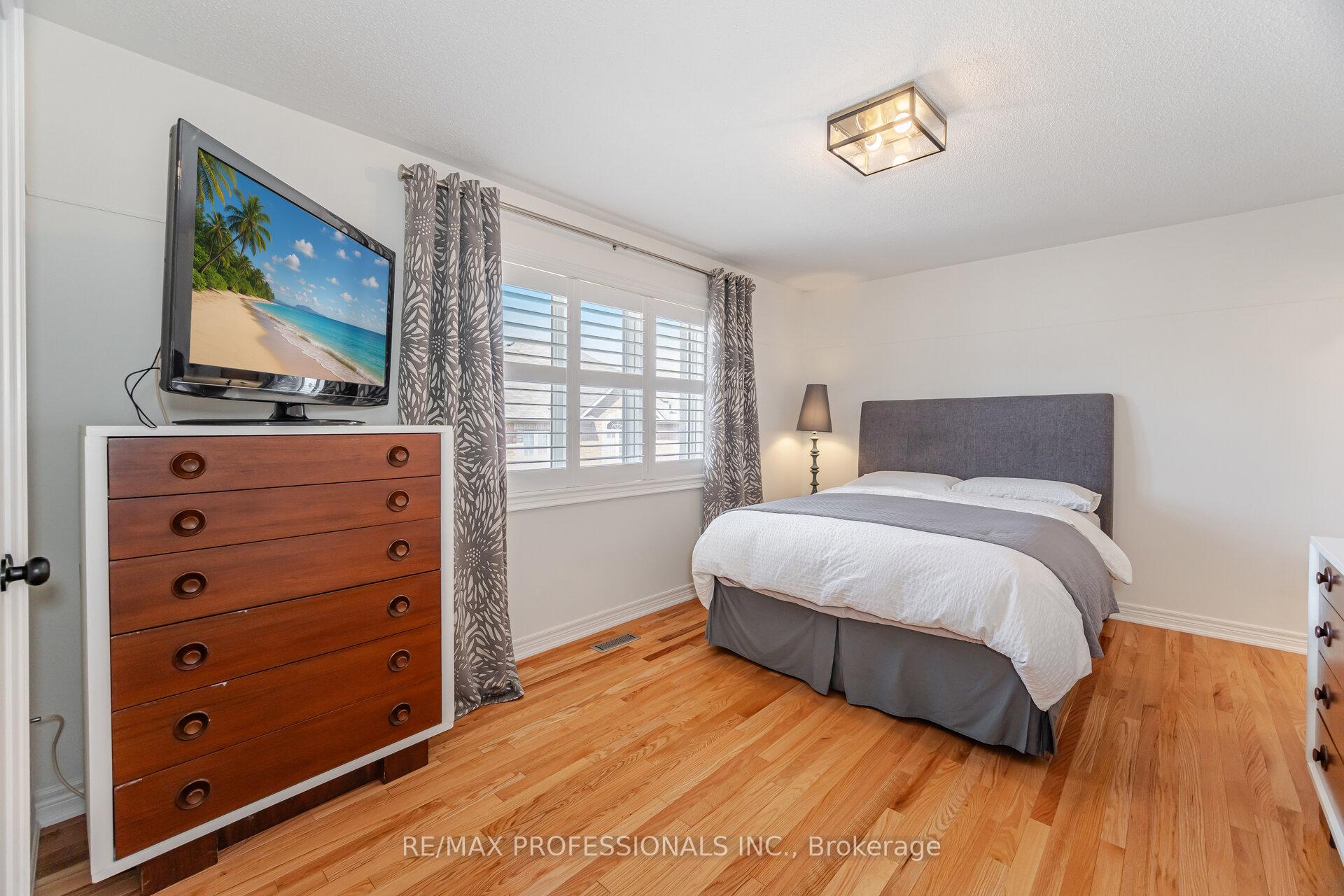 Photo 23 of 60 Acqua Drive, Vaughan, Vellore Village — HOMEH