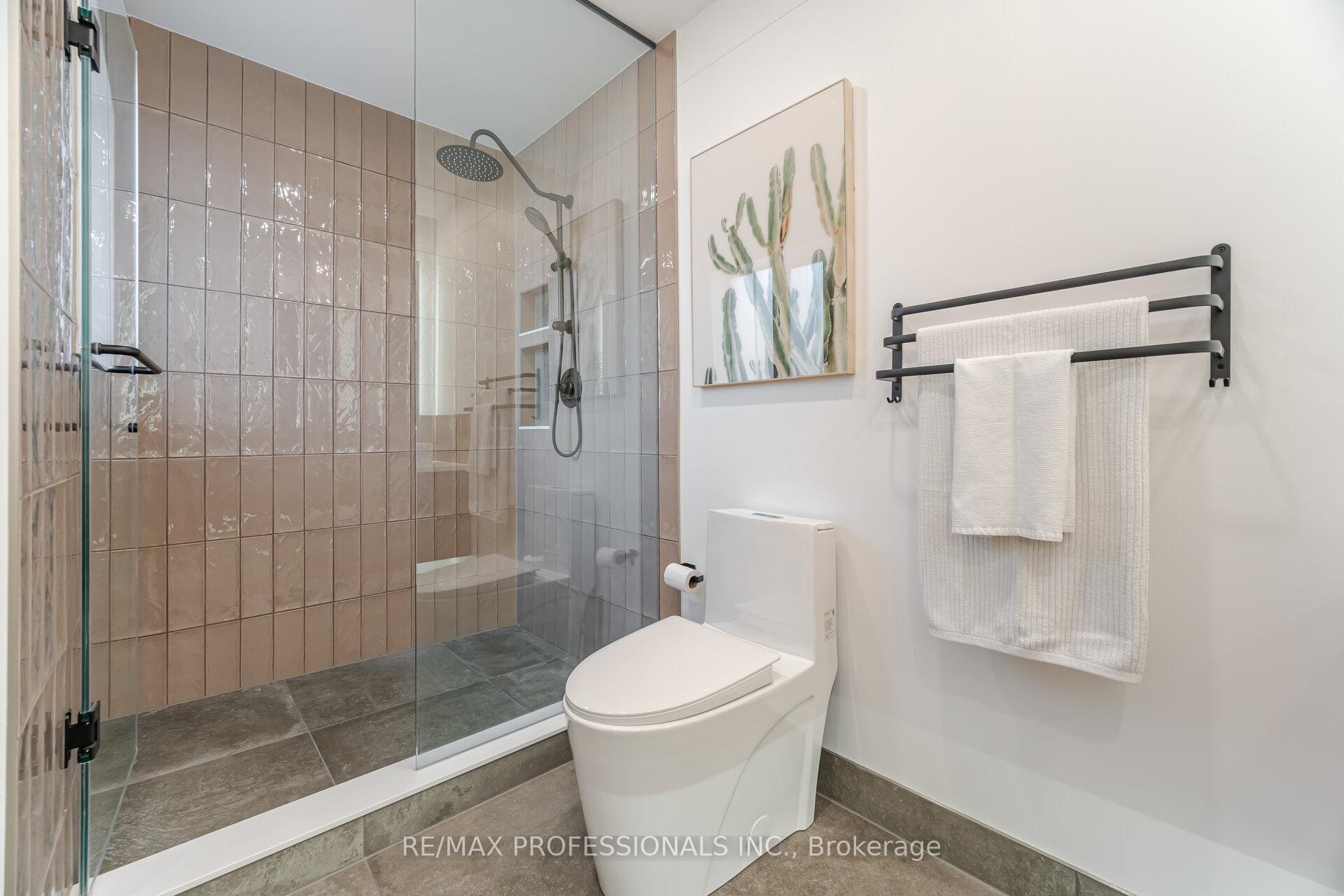 Photo 27 of 60 Acqua Drive, Vaughan, Vellore Village — HOMEH