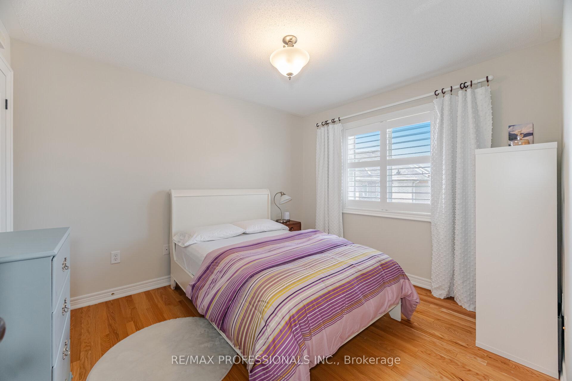 Photo 28 of 60 Acqua Drive, Vaughan, Vellore Village — HOMEH