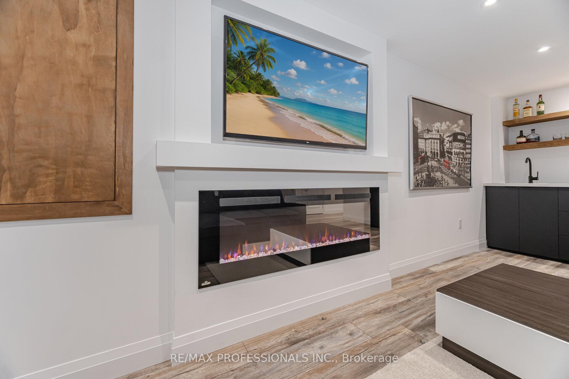 Photo 39 of 60 Acqua Drive, Vaughan, Vellore Village — HOMEH