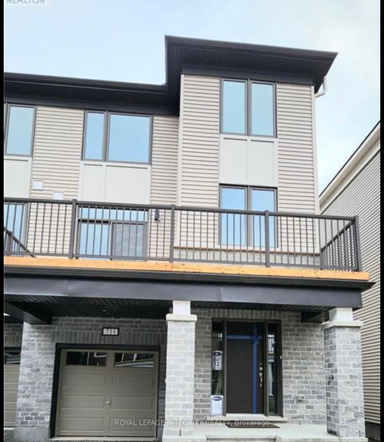 Front of 711 Hydrus Private
