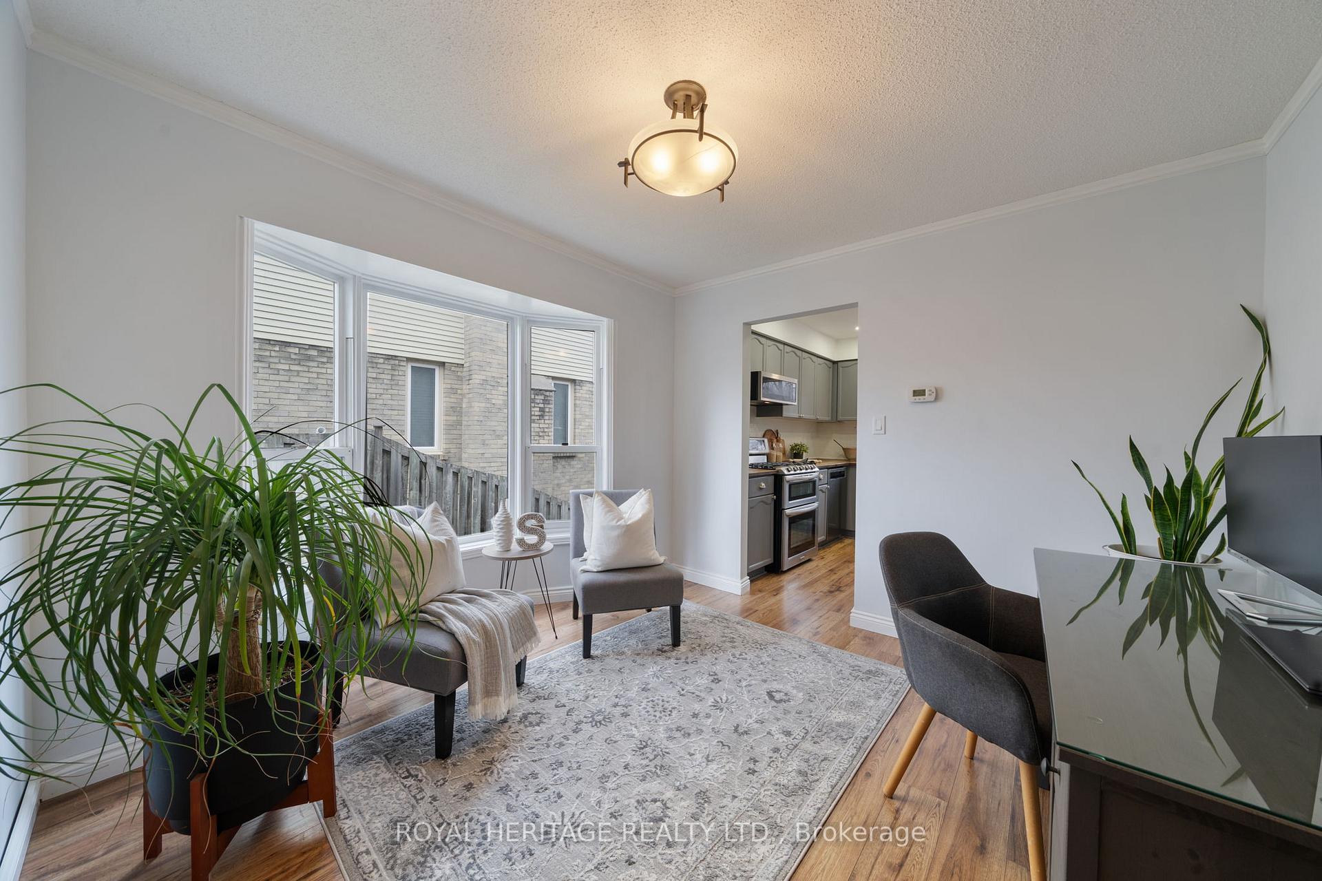 Photo 15 of 525 Prestwick Drive, Oshawa, McLaughlin — HOMEH