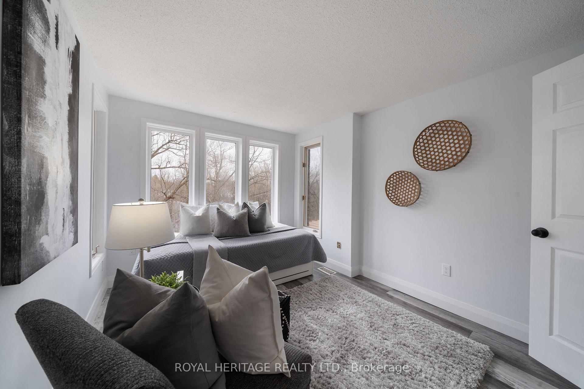 Photo 24 of 525 Prestwick Drive, Oshawa, McLaughlin — HOMEH