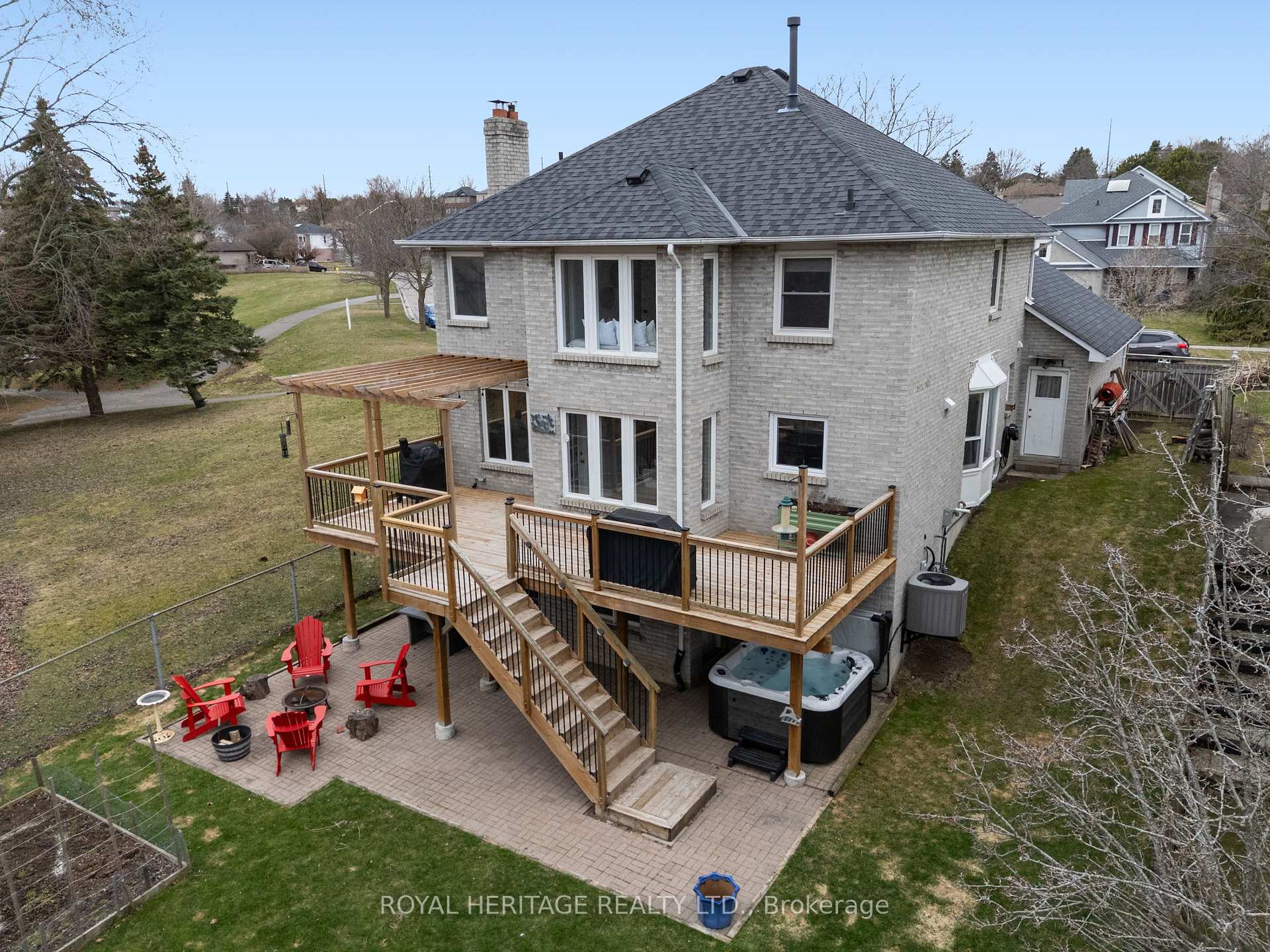 Photo 35 of 525 Prestwick Drive, Oshawa, McLaughlin — HOMEH