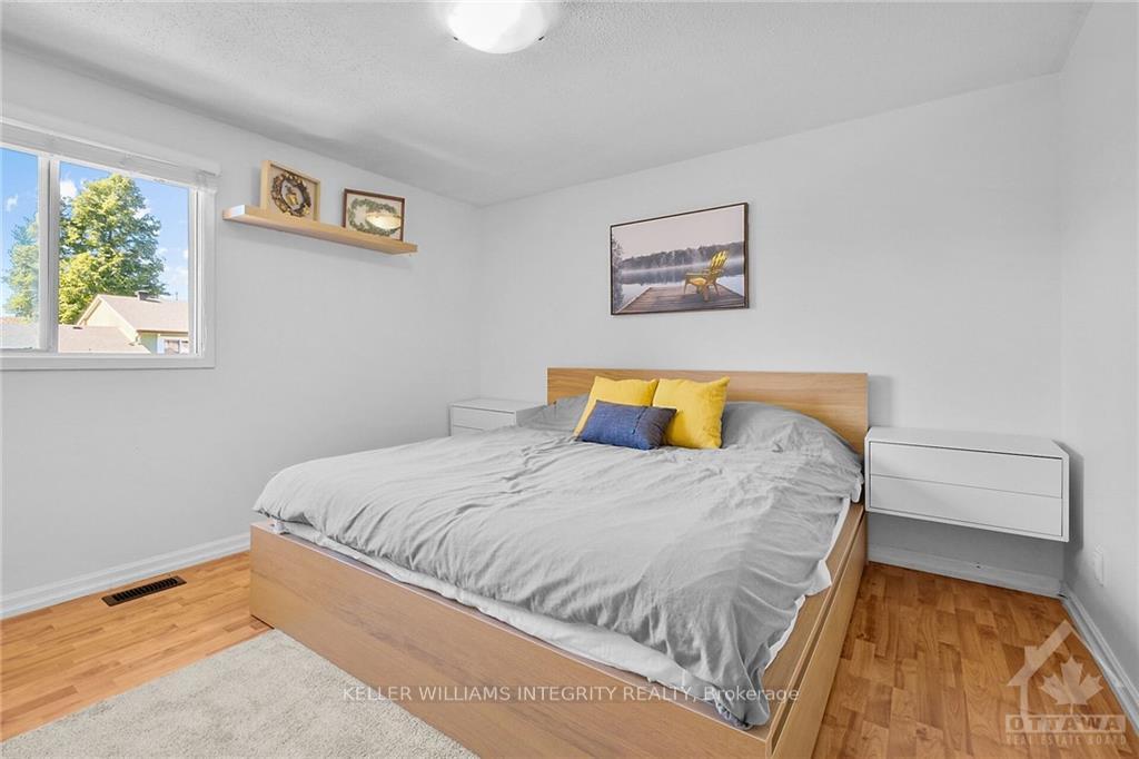 Photo 14 of 1556 Payette Drive, Ottawa, Bilberry Creek/Queenswood Heights — HOMEH