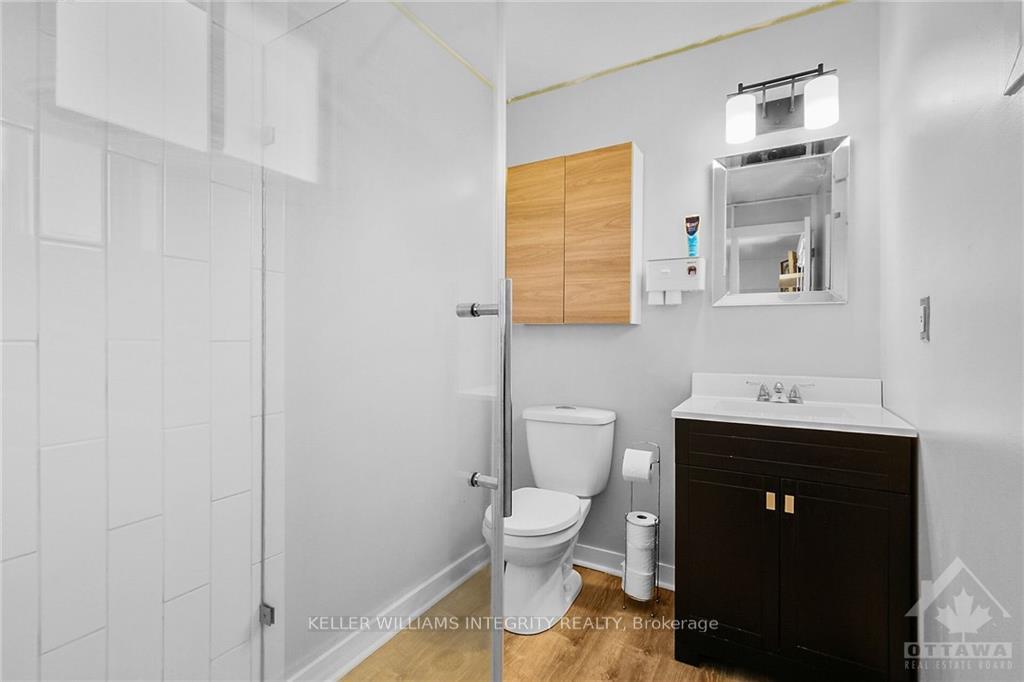 Photo 16 of 1556 Payette Drive, Ottawa, Bilberry Creek/Queenswood Heights — HOMEH