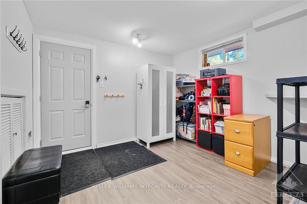 Photo 18 of 1556 Payette Drive, Ottawa, Bilberry Creek/Queenswood Heights — HOMEH