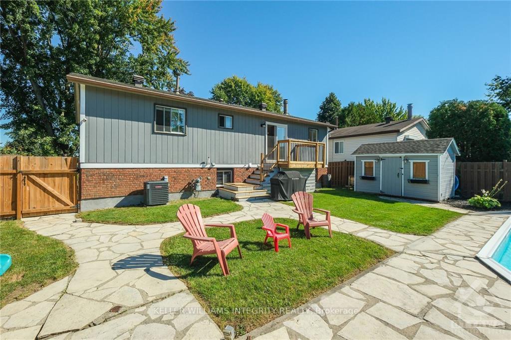 Photo 24 of 1556 Payette Drive, Ottawa, Bilberry Creek/Queenswood Heights — HOMEH