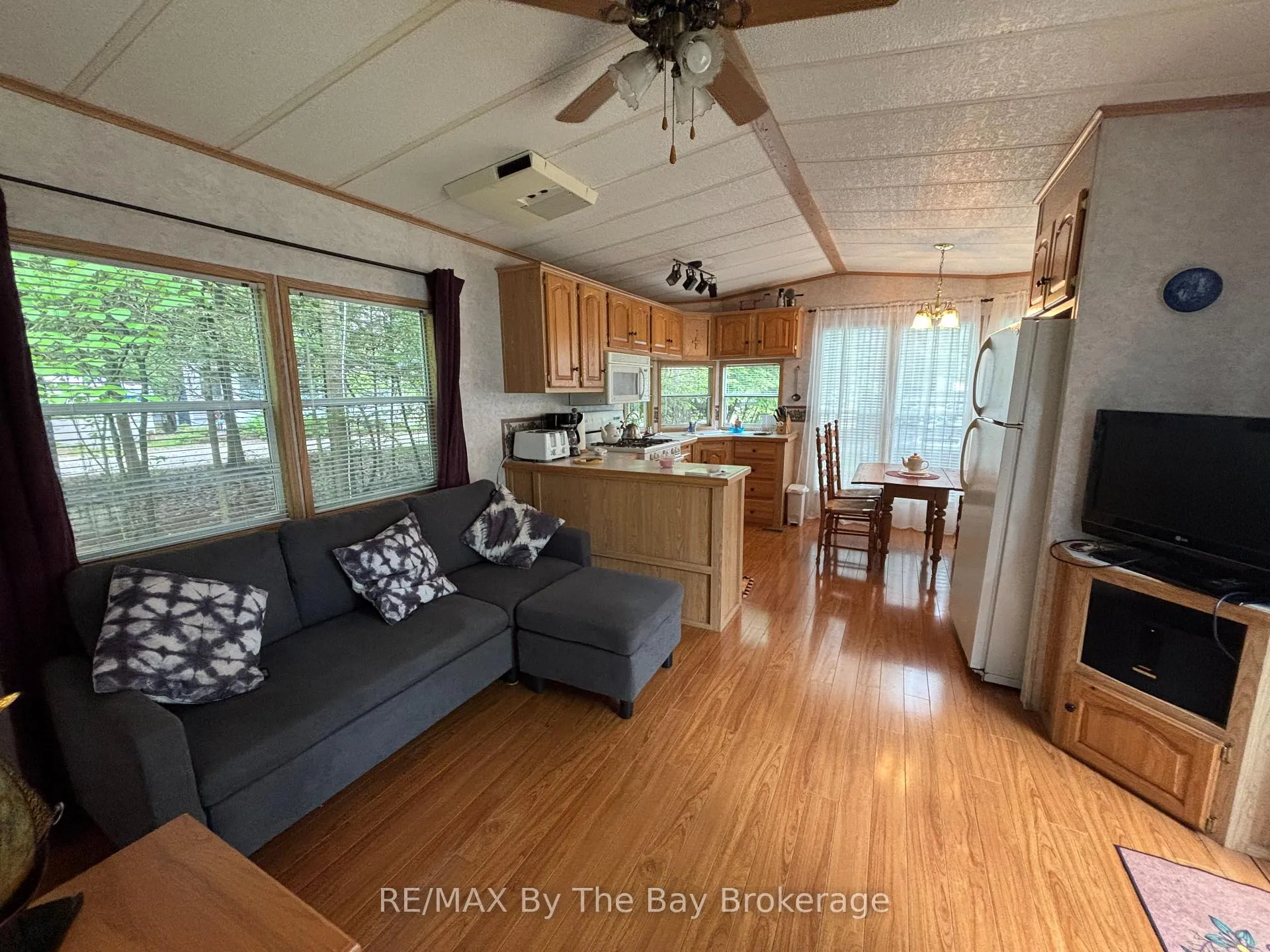 Photo 4 of Unit G4, 85 Theme Park Drive, Wasaga Beach — HOMEH