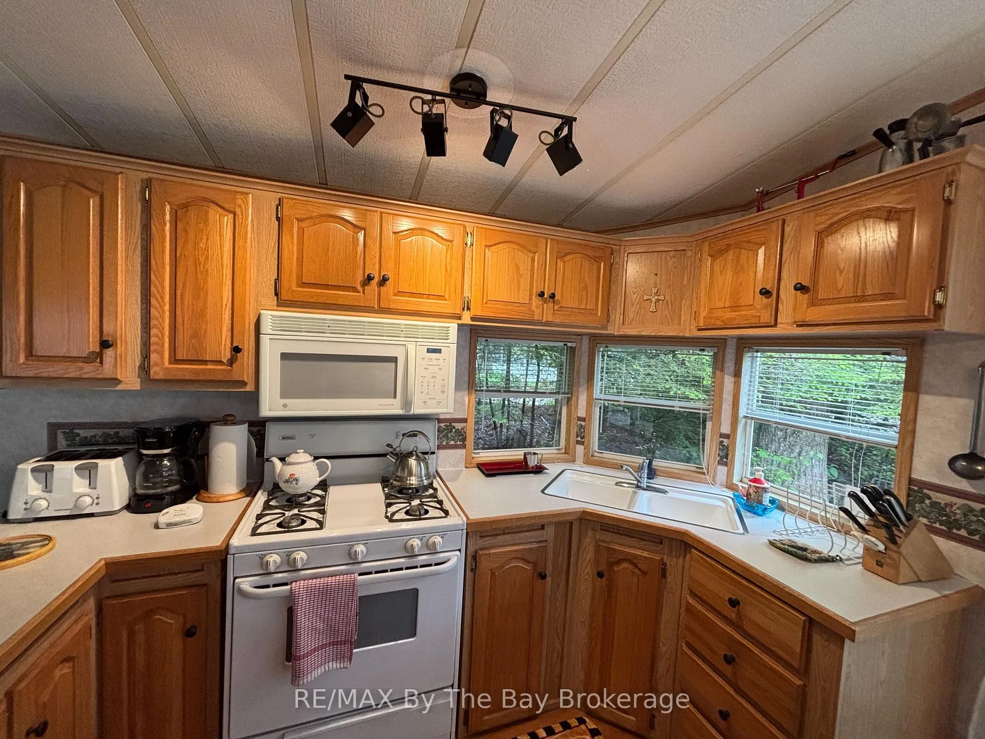 Photo 16 of Unit G4, 85 Theme Park Drive, Wasaga Beach — HOMEH