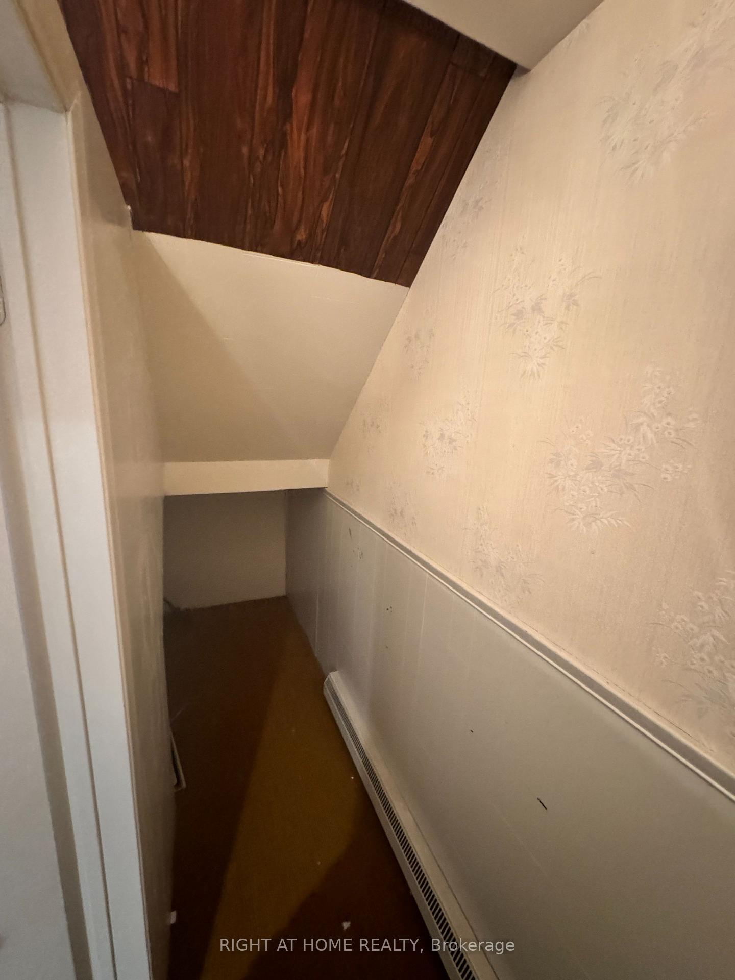 Photo 16 of Unit 2, 357 Dwight Avenue, Oshawa, Lakeview — HOMEH