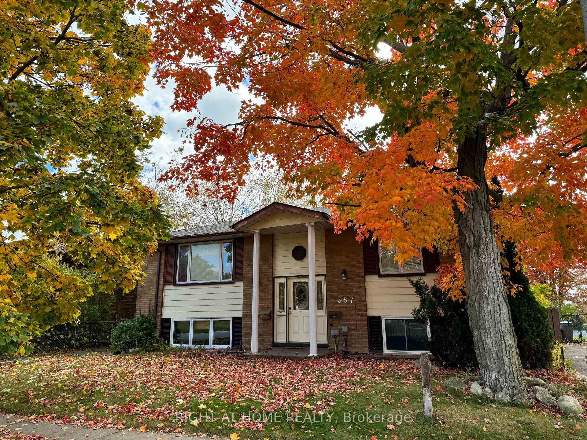 Photo 19 of Unit 2, 357 Dwight Avenue, Oshawa, Lakeview — HOMEH