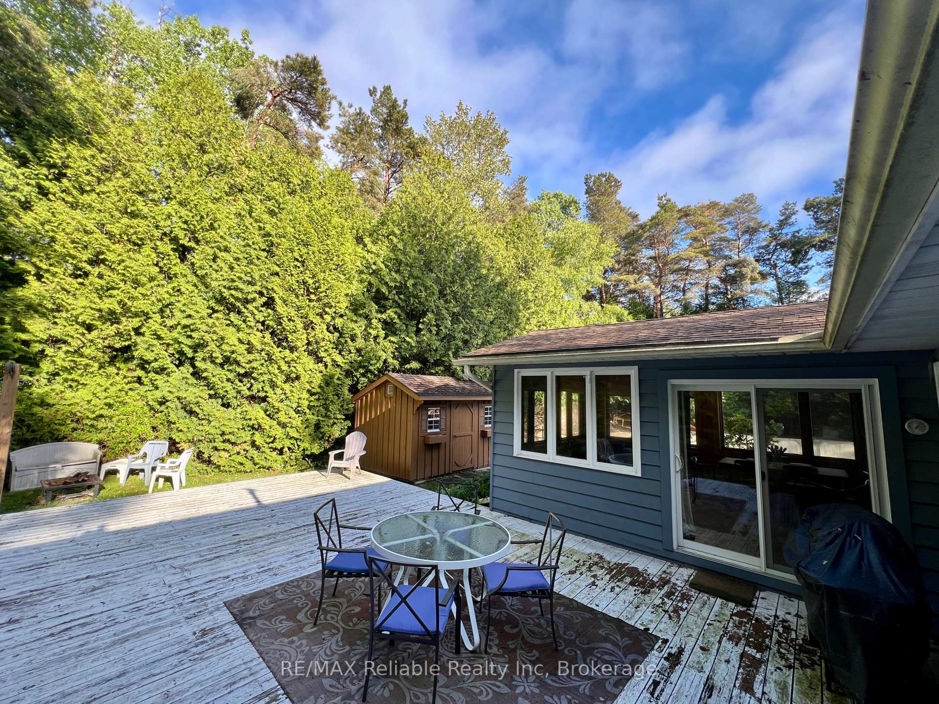 Photo 18 of 12 Stark Street, Bluewater, Bayfield — HOMEH
