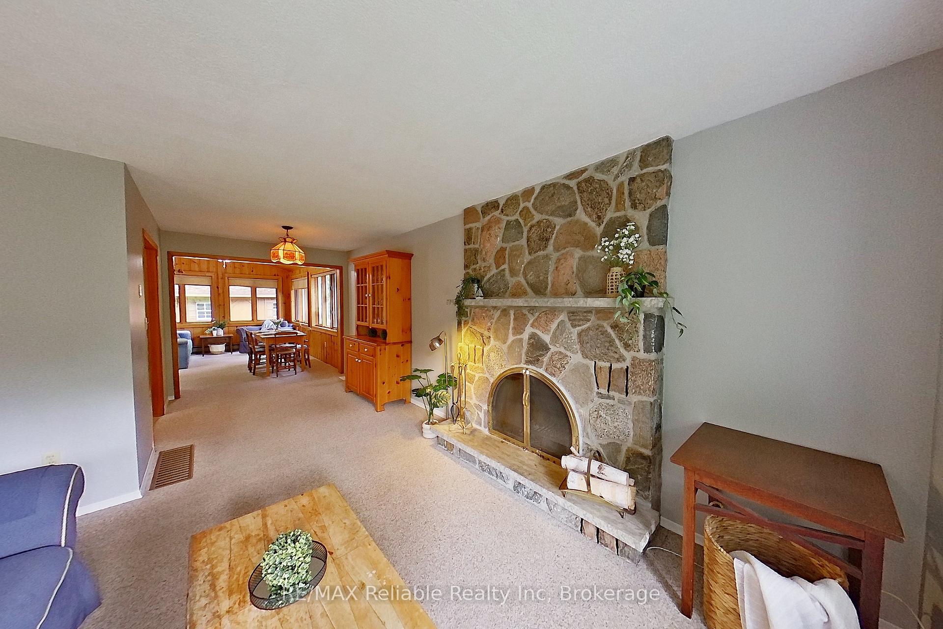 Photo 38 of 12 Stark Street, Bluewater, Bayfield — HOMEH