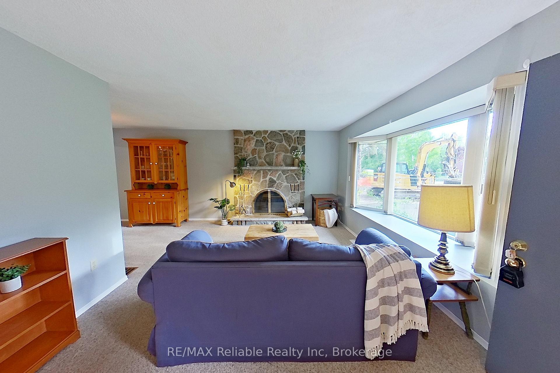Photo 33 of 12 Stark Street, Bluewater, Bayfield — HOMEH