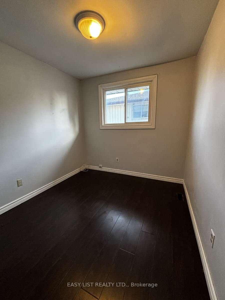 Photo 5 of 422 Maplewood Drive, Oshawa, O'Neill — HOMEH