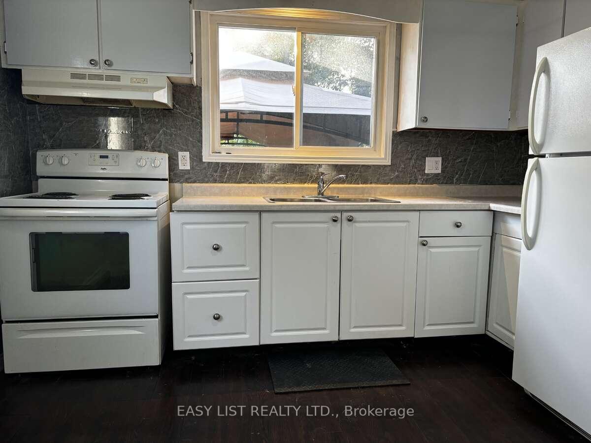 Photo 7 of 422 Maplewood Drive, Oshawa, O'Neill — HOMEH