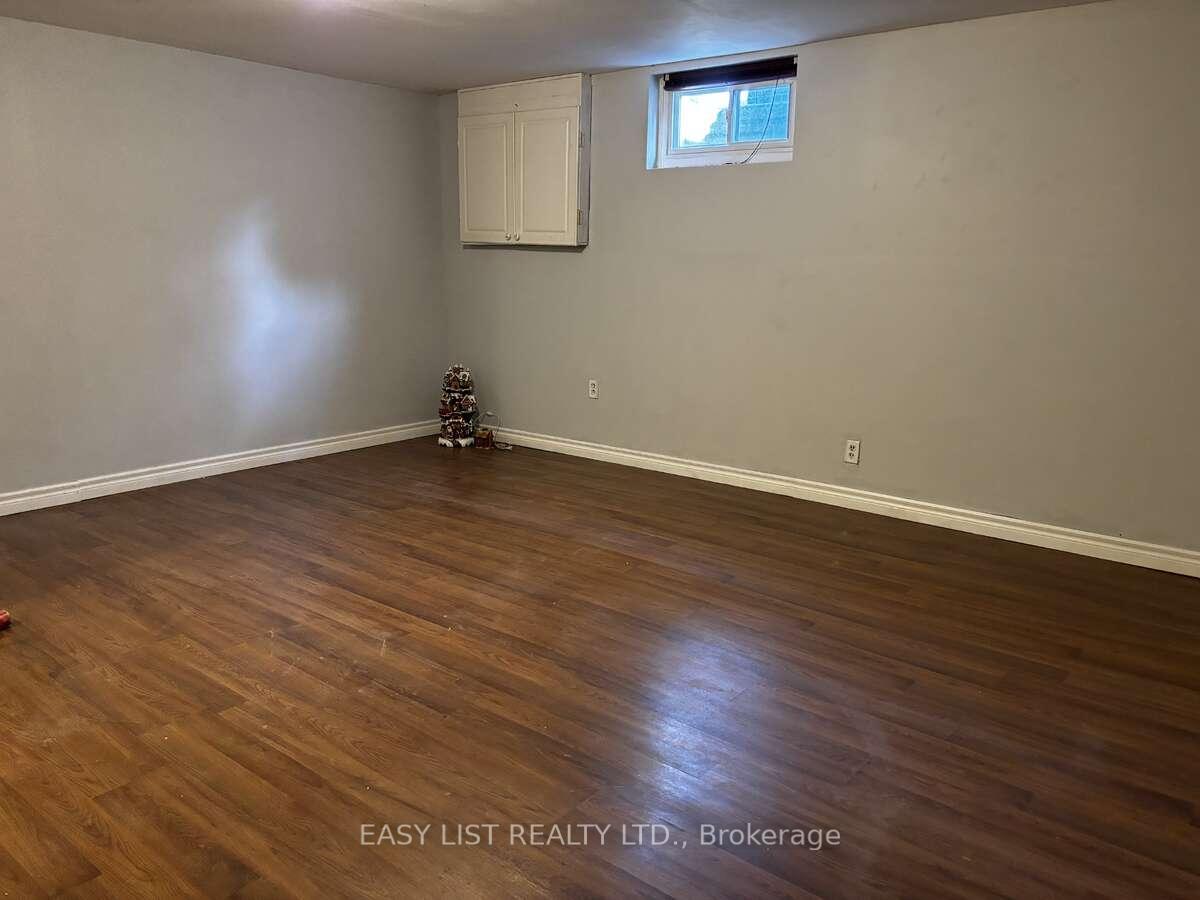 Photo 10 of 422 Maplewood Drive, Oshawa, O'Neill — HOMEH