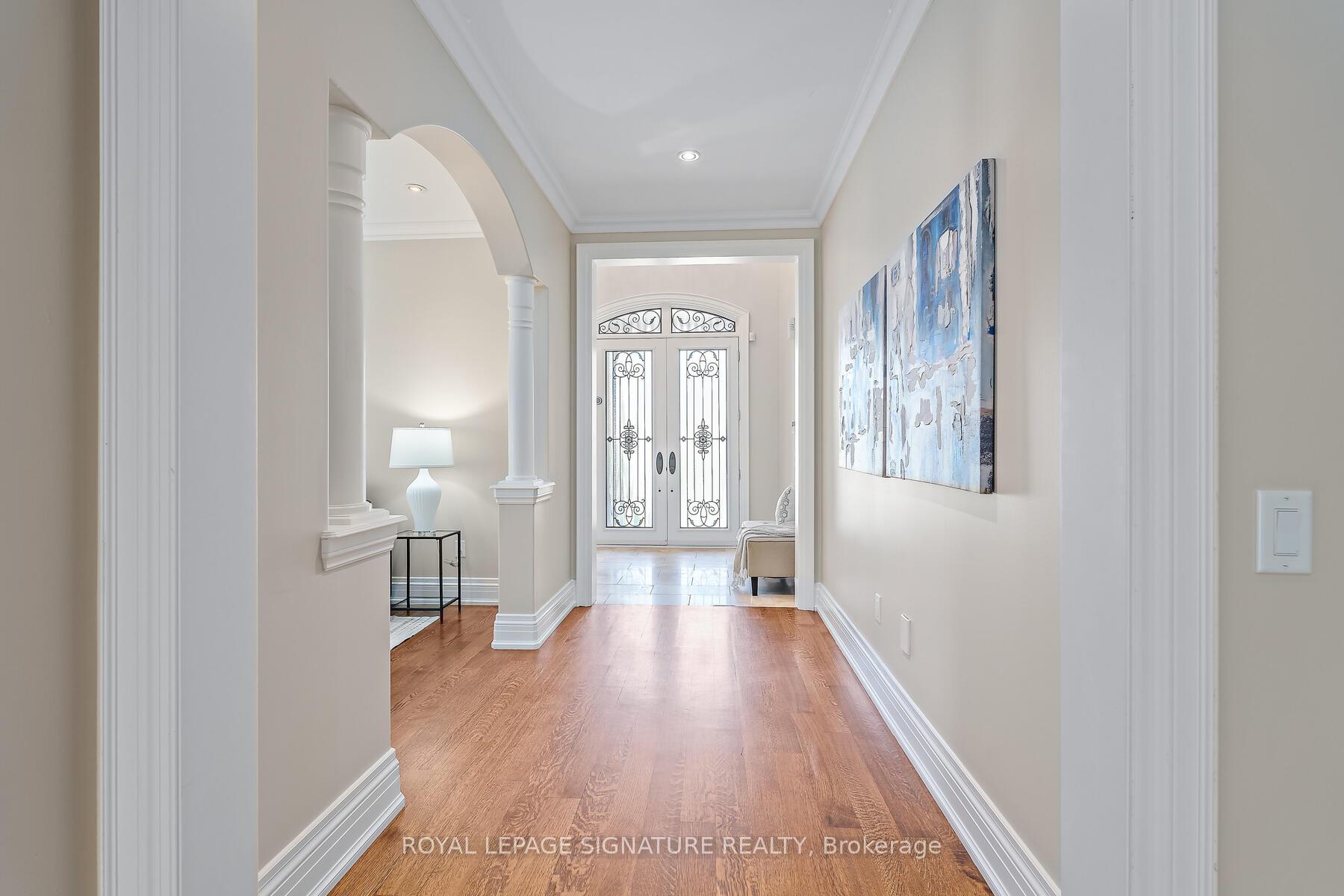 Photo 4 of 92 Sir Modesto Court, Vaughan, Patterson — HOMEH