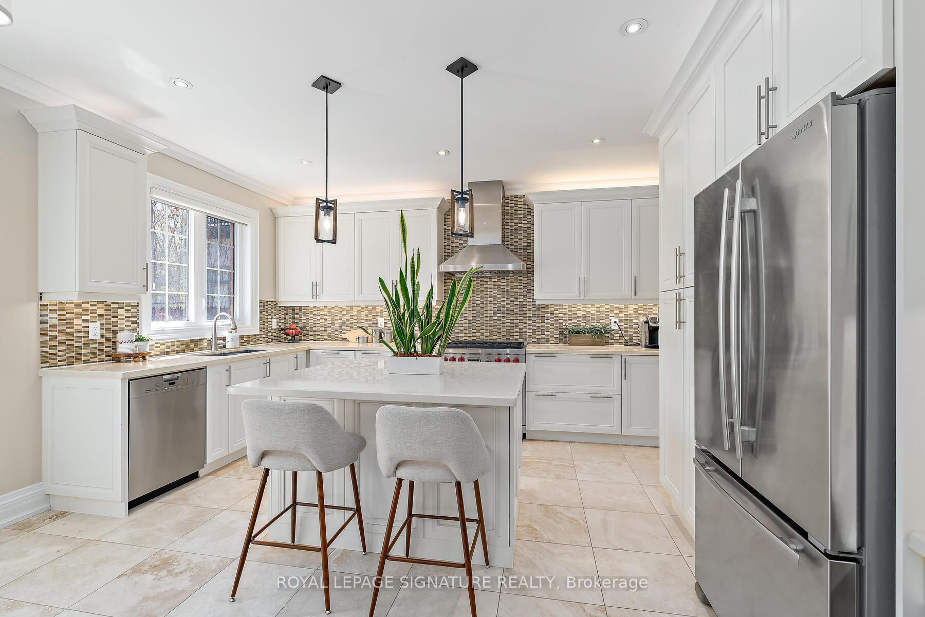 Photo 14 of 92 Sir Modesto Court, Vaughan, Patterson — HOMEH