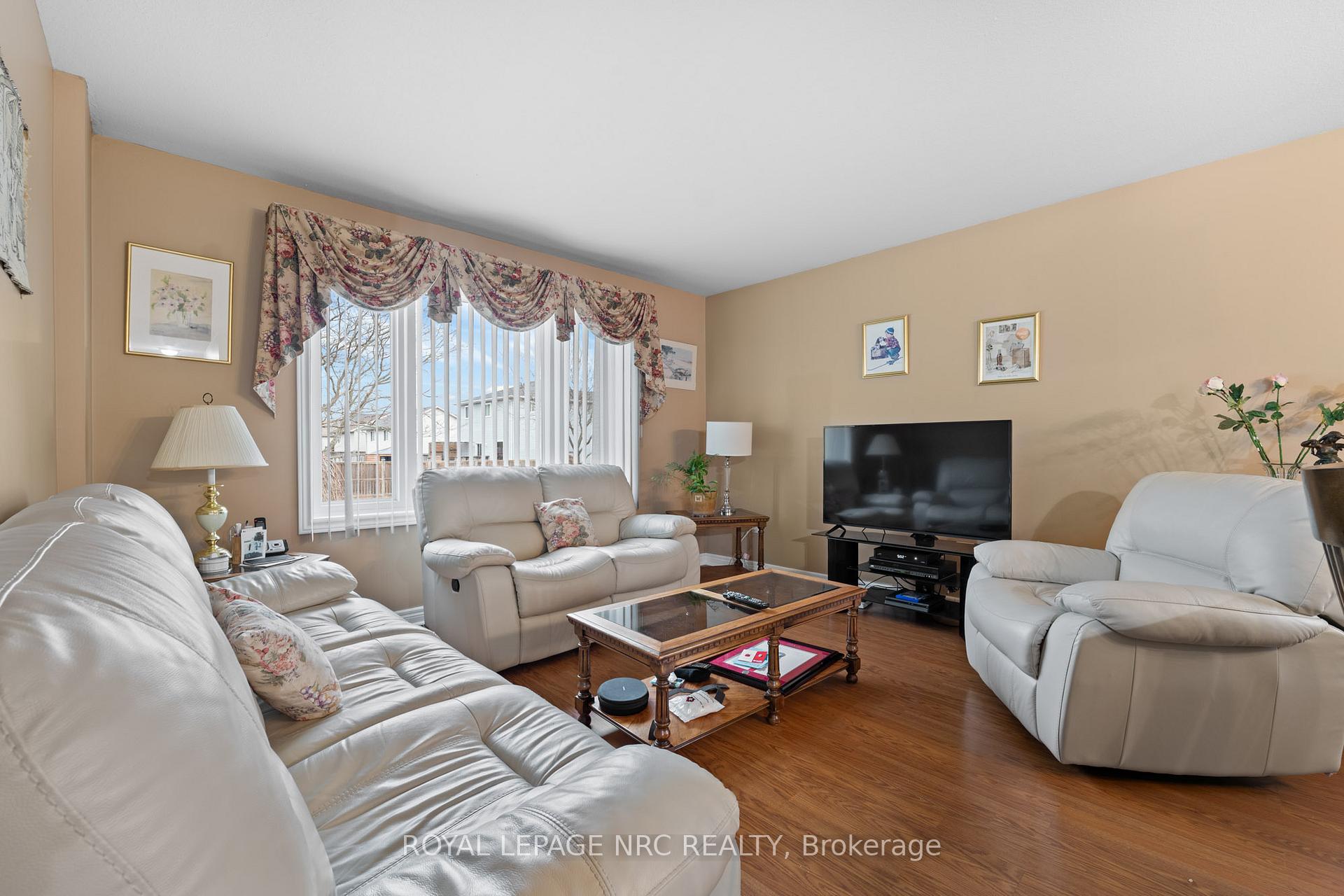 Photo 11 of 199 Balsam Street, Welland, West Welland — HOMEH