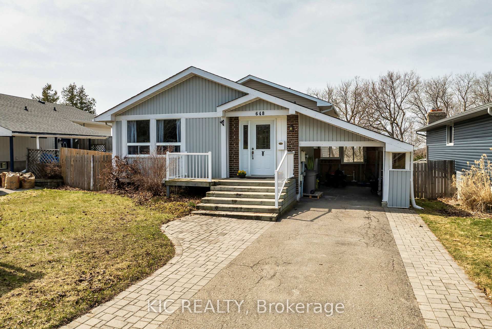 Photo 1 of 648 Annandale Street, Oshawa, Donevan — HOMEH