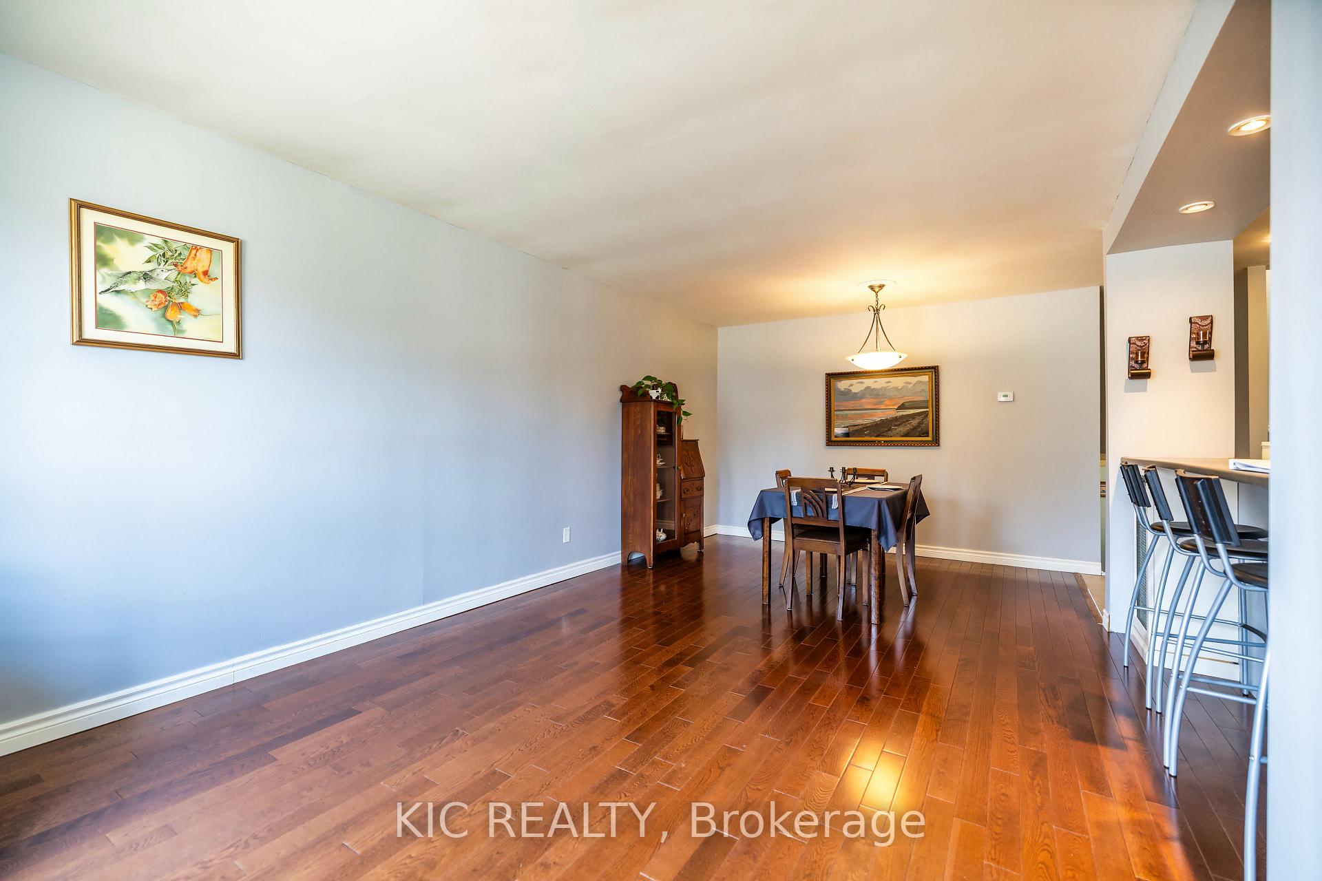 Photo 10 of 648 Annandale Street, Oshawa, Donevan — HOMEH