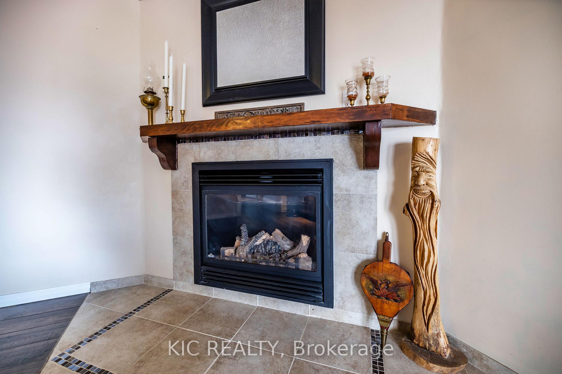 Photo 19 of 648 Annandale Street, Oshawa, Donevan — HOMEH