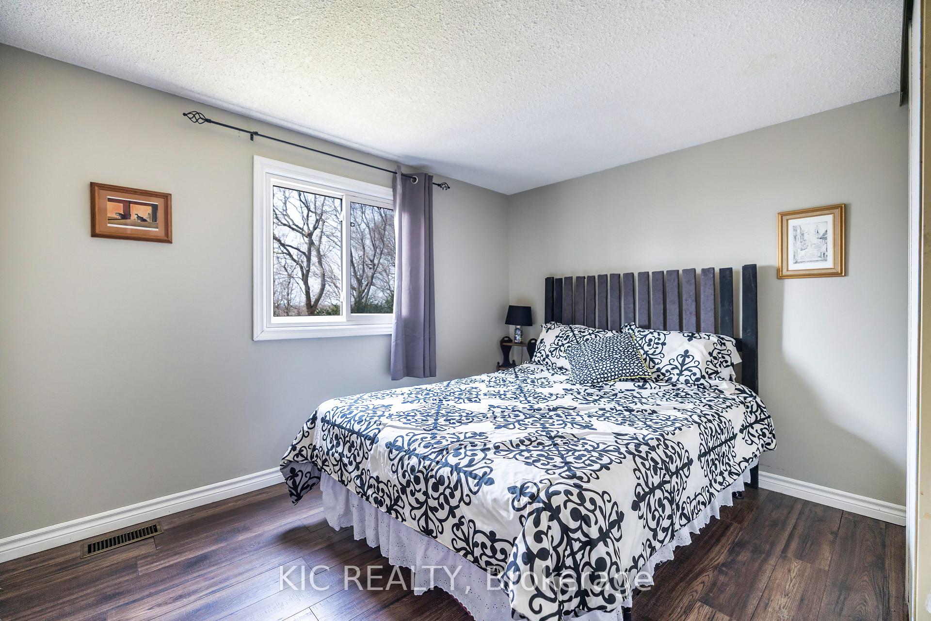 Photo 22 of 648 Annandale Street, Oshawa, Donevan — HOMEH