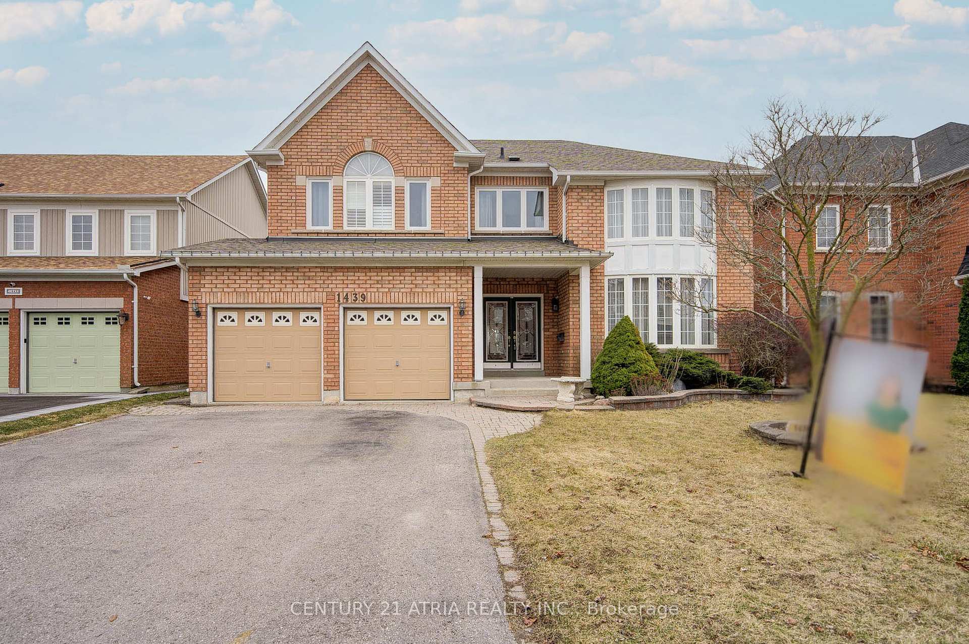 Front of 1439 Aldergrove Court