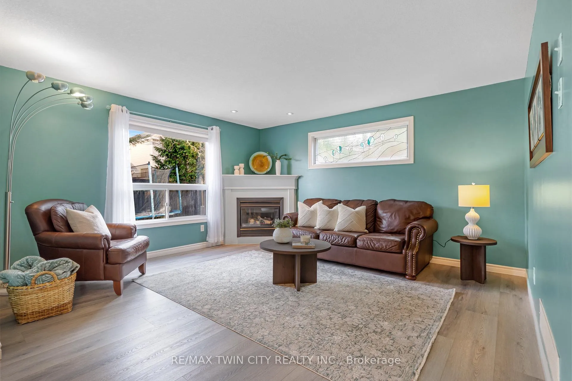 Photo 5 of 739 Butternut Avenue, Waterloo — HOMEH