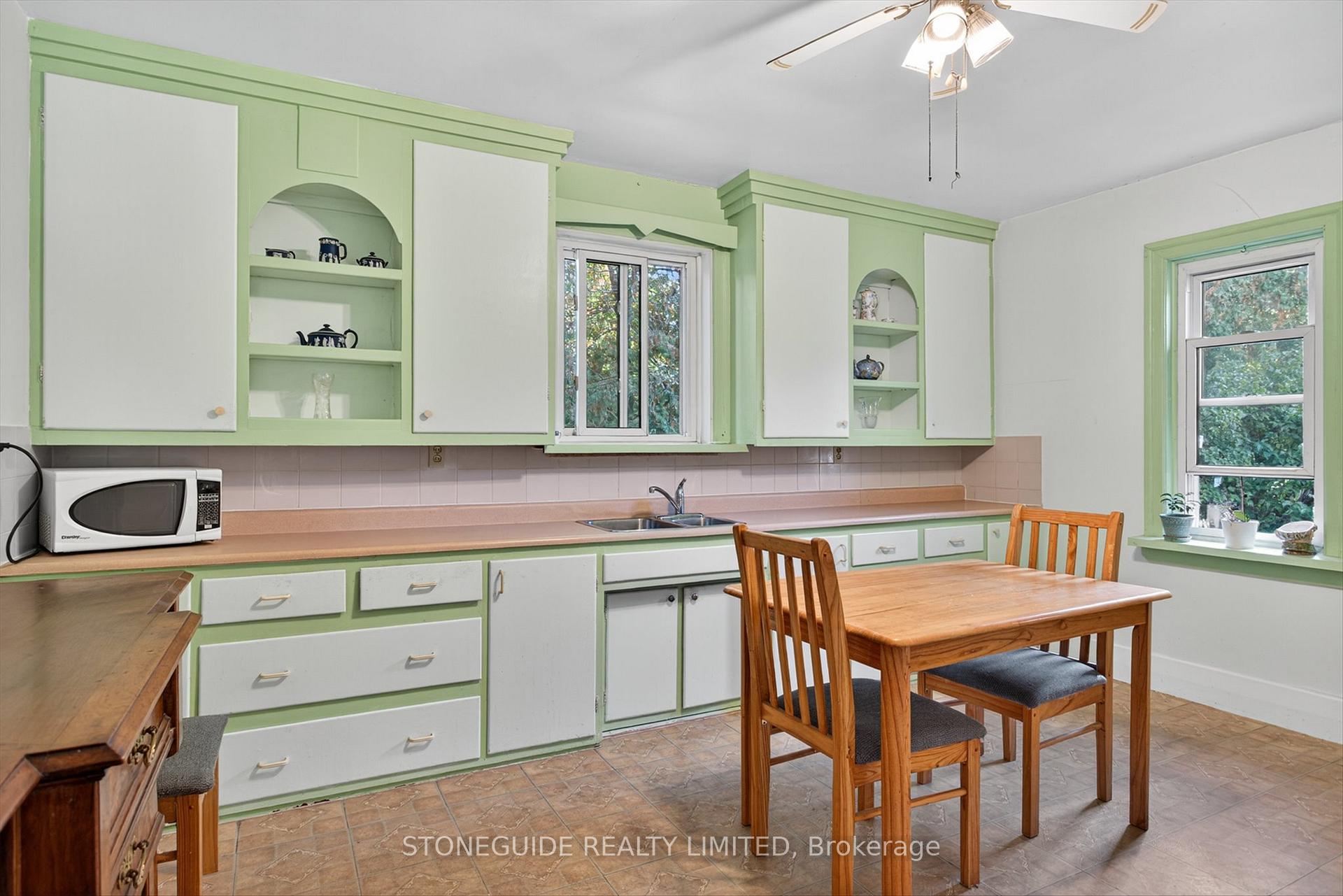 Photo 12 of 634 Armour Road, Peterborough, Ashburnham Ward 4 — HOMEH