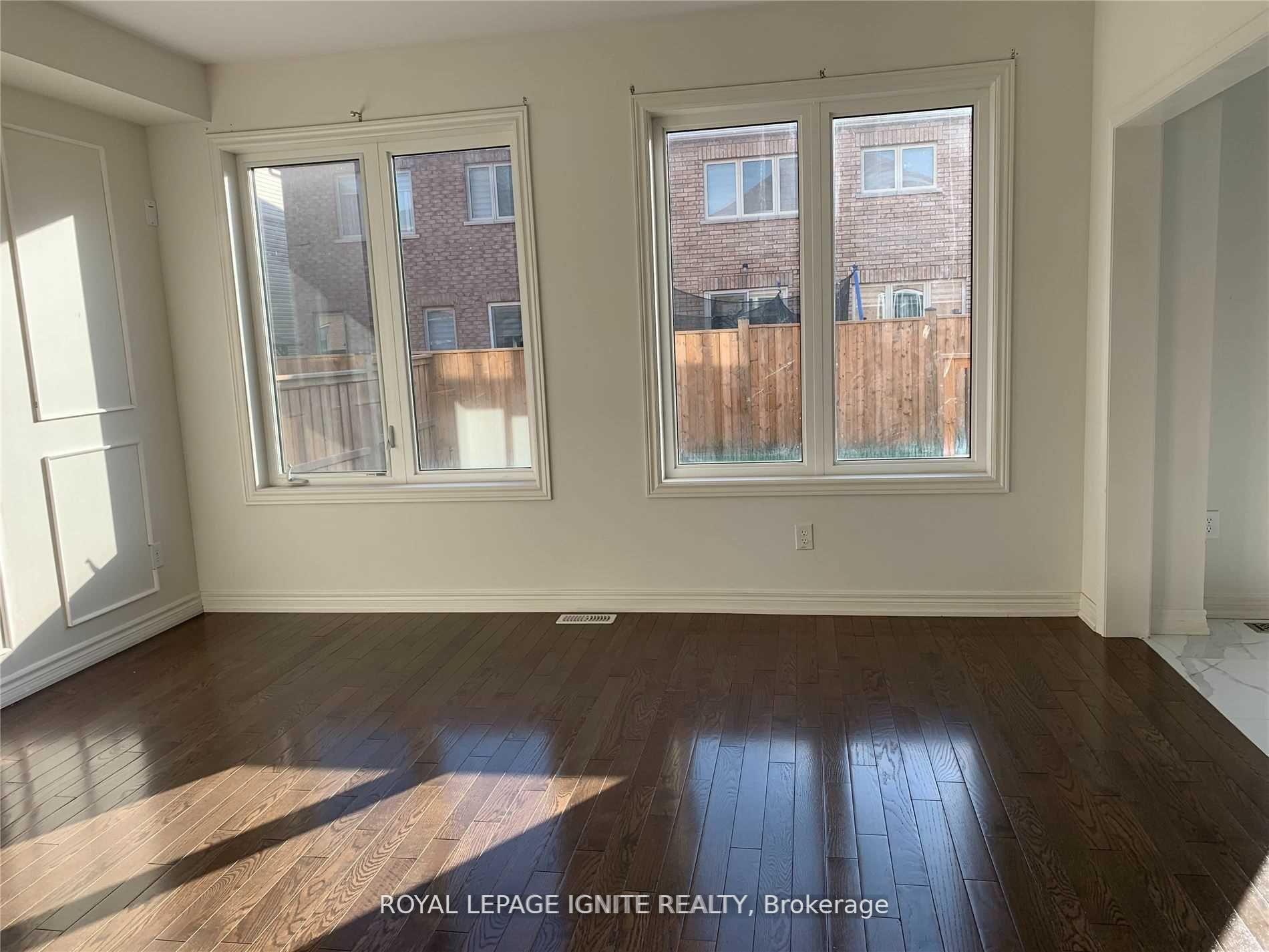 Photo 24 of Unit Main, 2524 Bandsman Crescent, Oshawa, Windfields — HOMEH