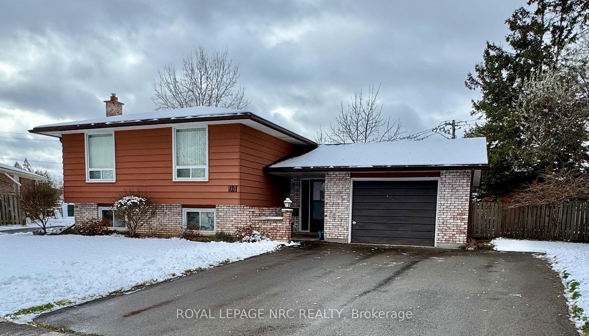 Photo 1 of 94 Pinehurst Drive, Welland, N. Welland — HOMEH