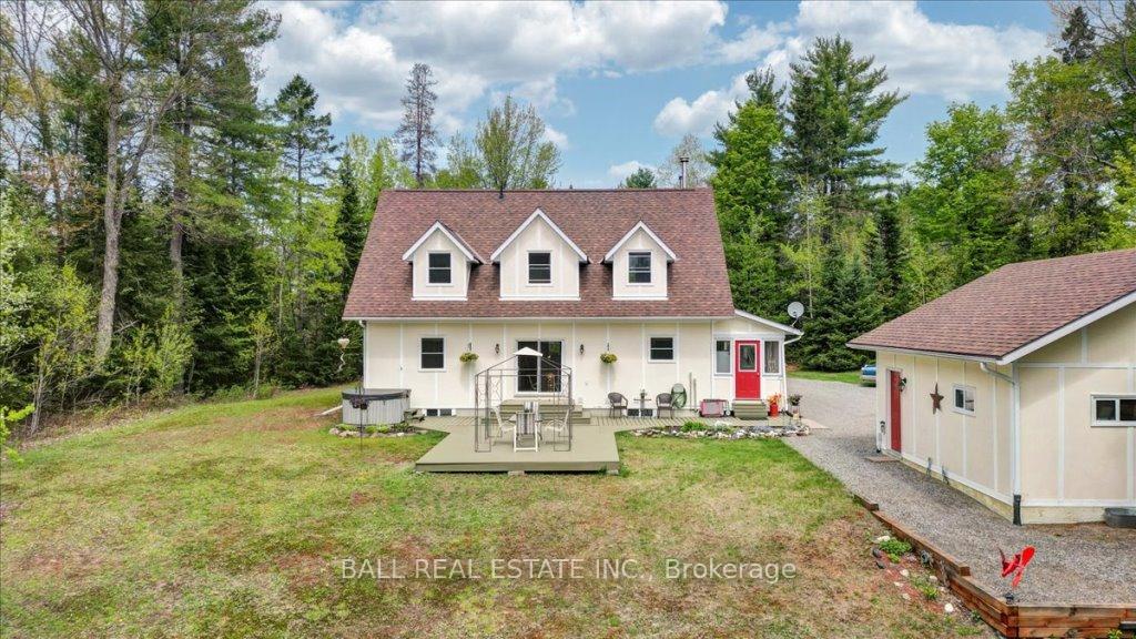 Photo 12 of 27 Vanluven Lane, Bancroft, Bancroft Ward — HOMEH