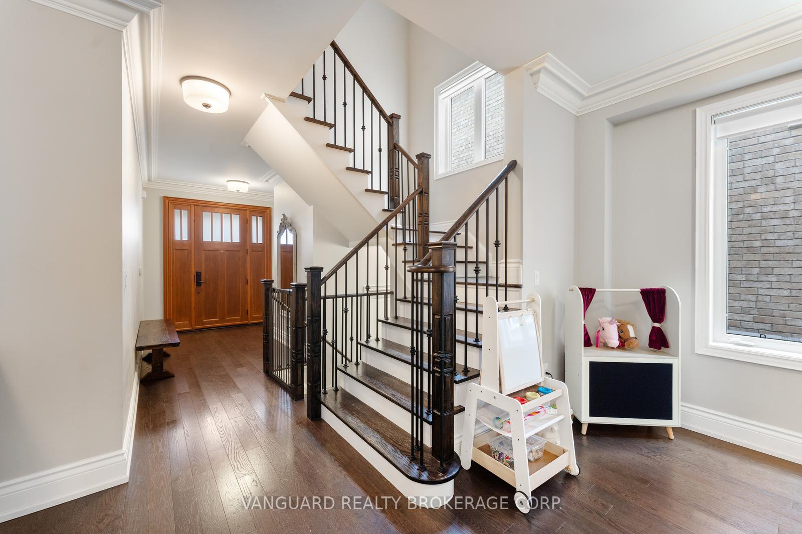 Photo 8 of 611 Davos Road, Vaughan, Vellore Village — HOMEH