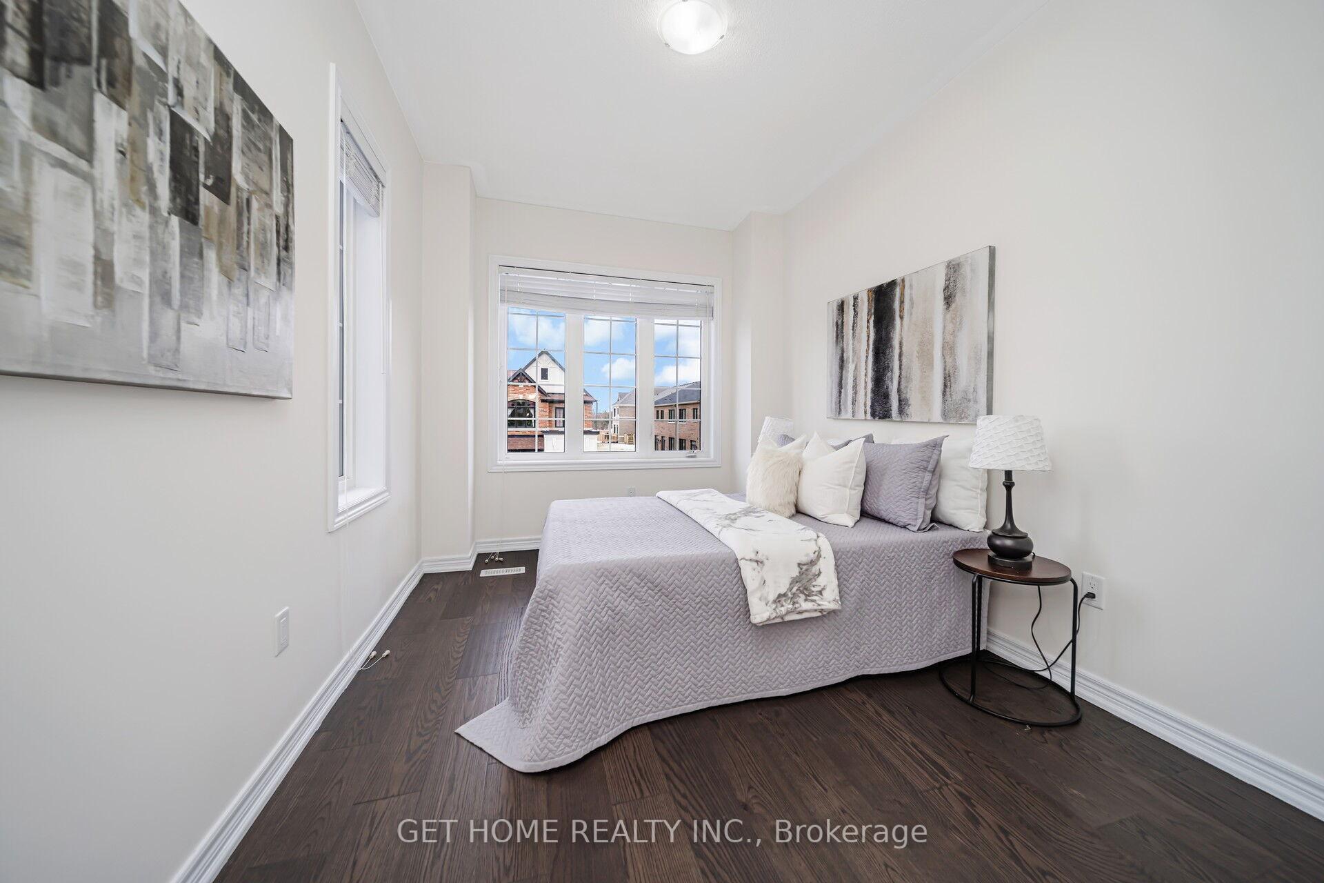 Photo 19 of 10 Ronald Street, Whitby, Rural Whitby — HOMEH