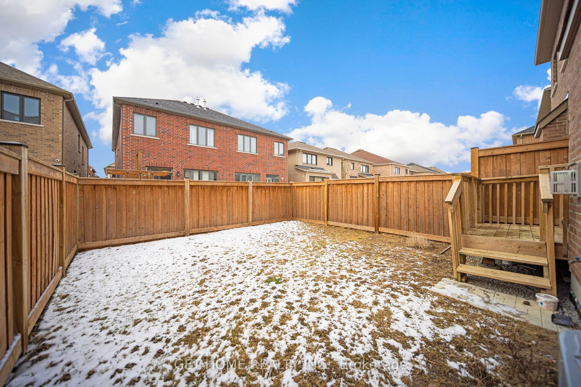 Photo 29 of 10 Ronald Street, Whitby, Rural Whitby — HOMEH