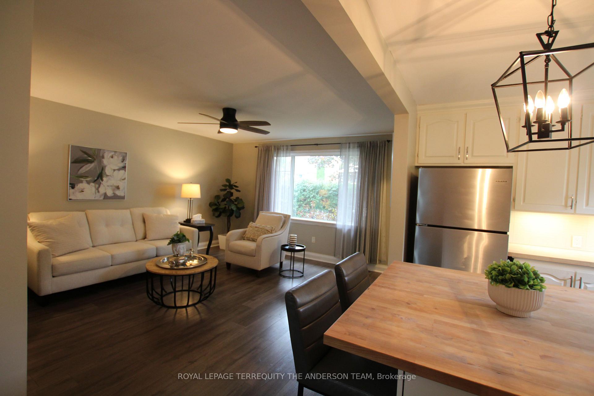 Photo 14 of 833 Rishor Crescent, Peterborough, Northcrest Ward 5 — HOMEH